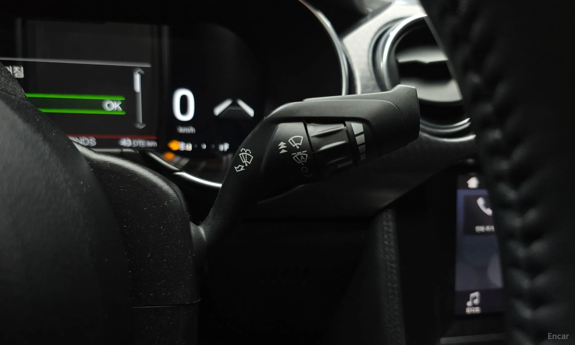 Ford Mustang превью 18