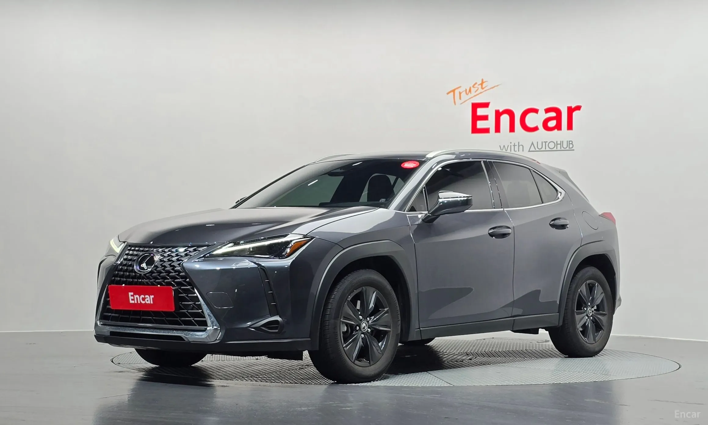 UX300h