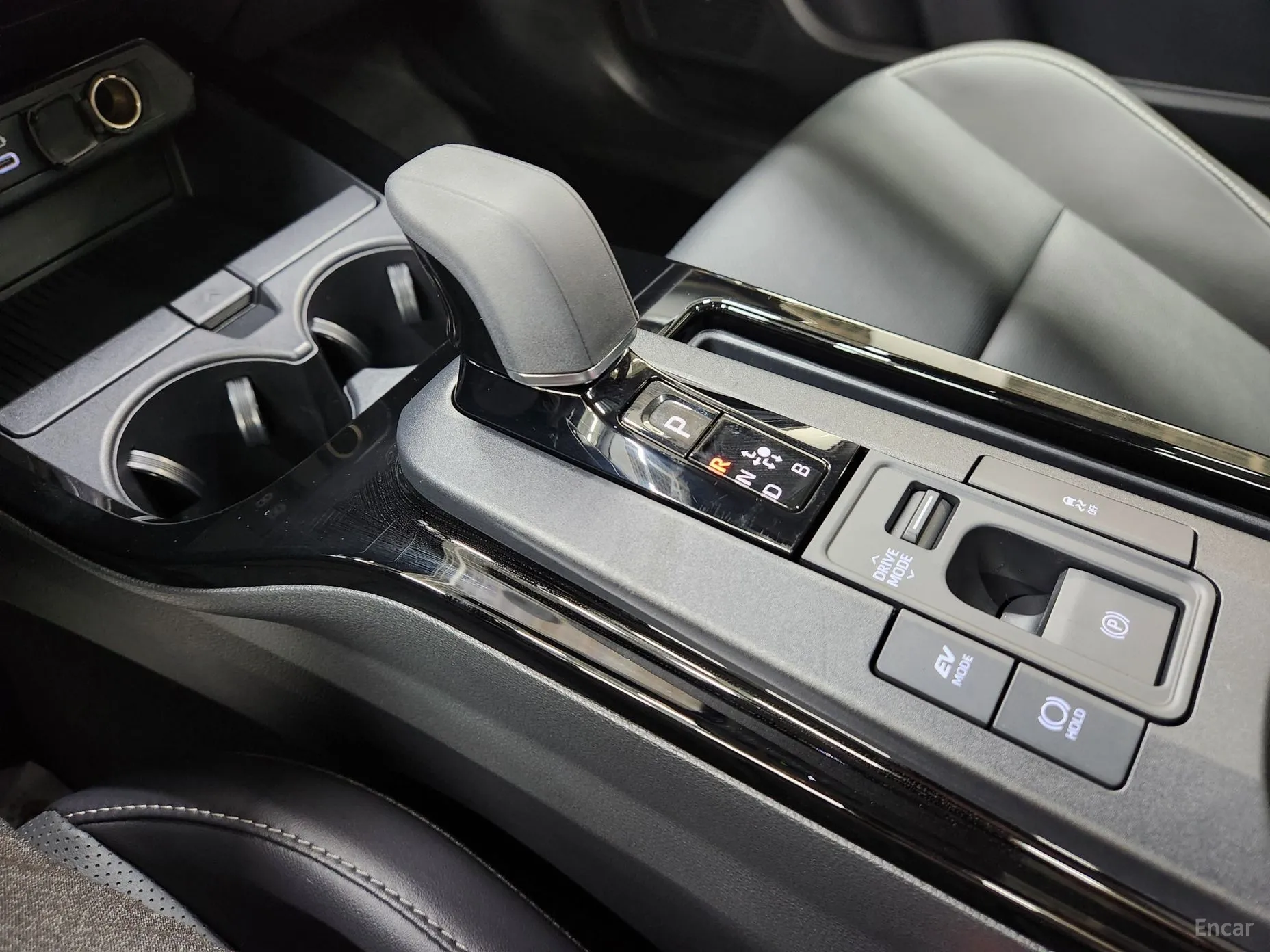 Toyota Prius 5th Generation превью 9