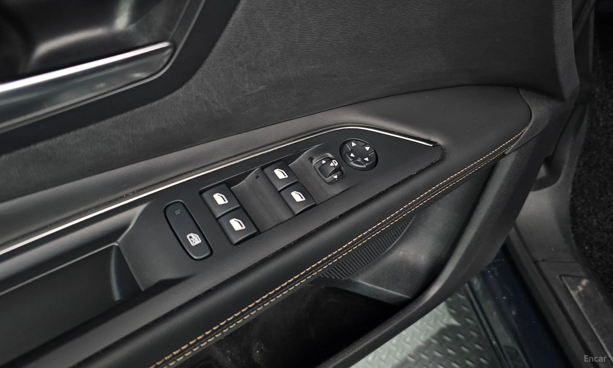 Peugeot 3008 2nd generation превью 18