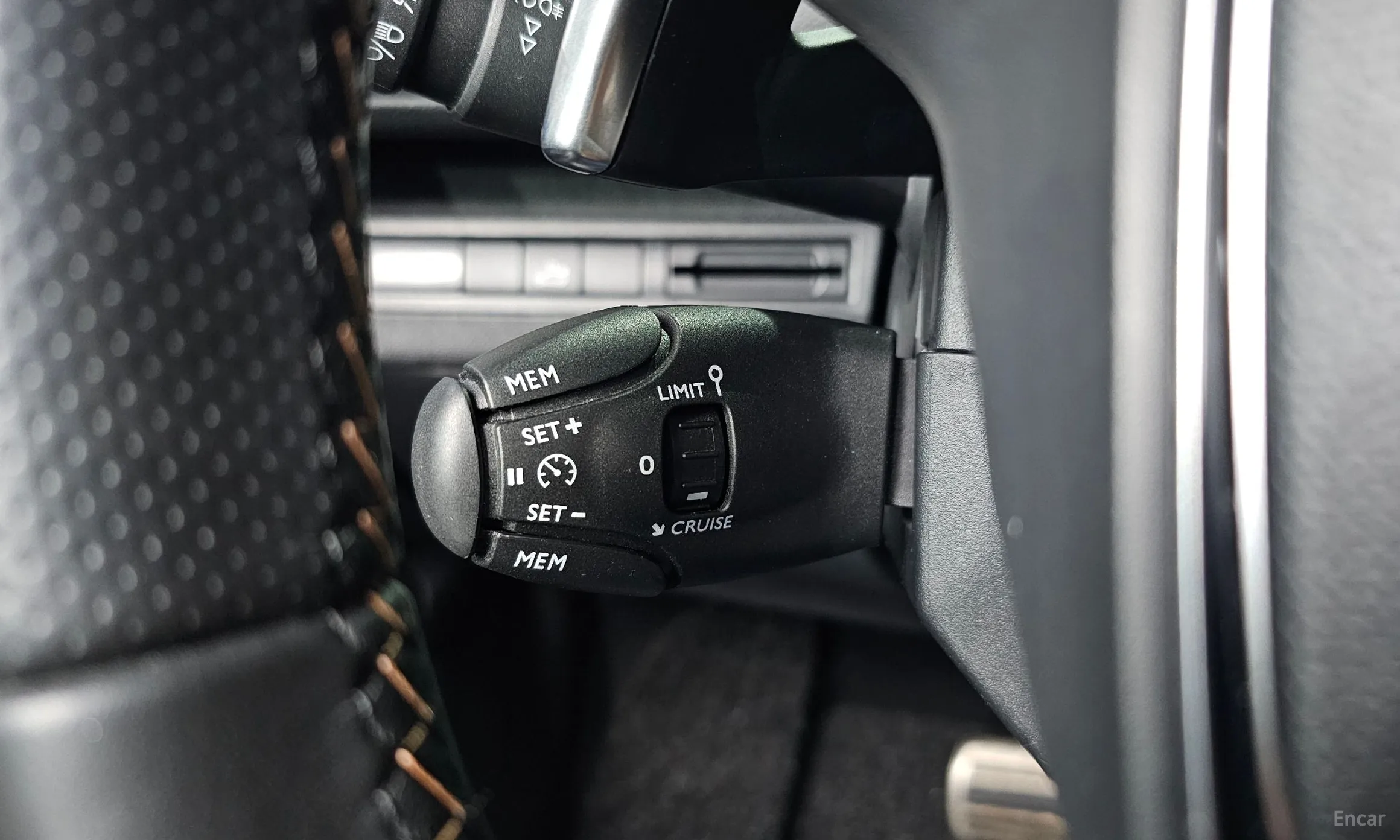 Peugeot 3008 2nd generation превью 19
