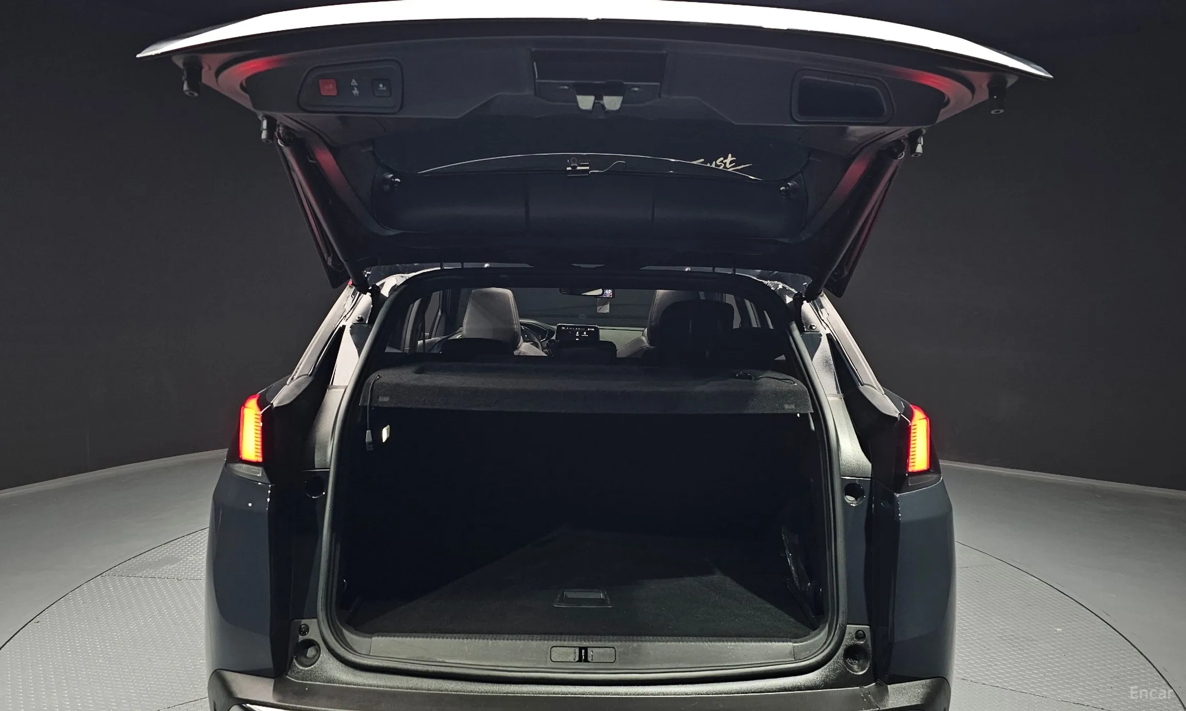 Peugeot 3008 2nd generation превью 20