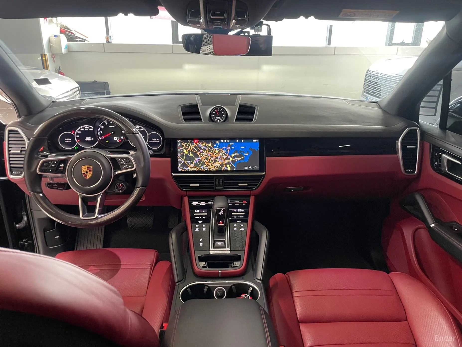 Porsche Cayenne (PO536) превью 13