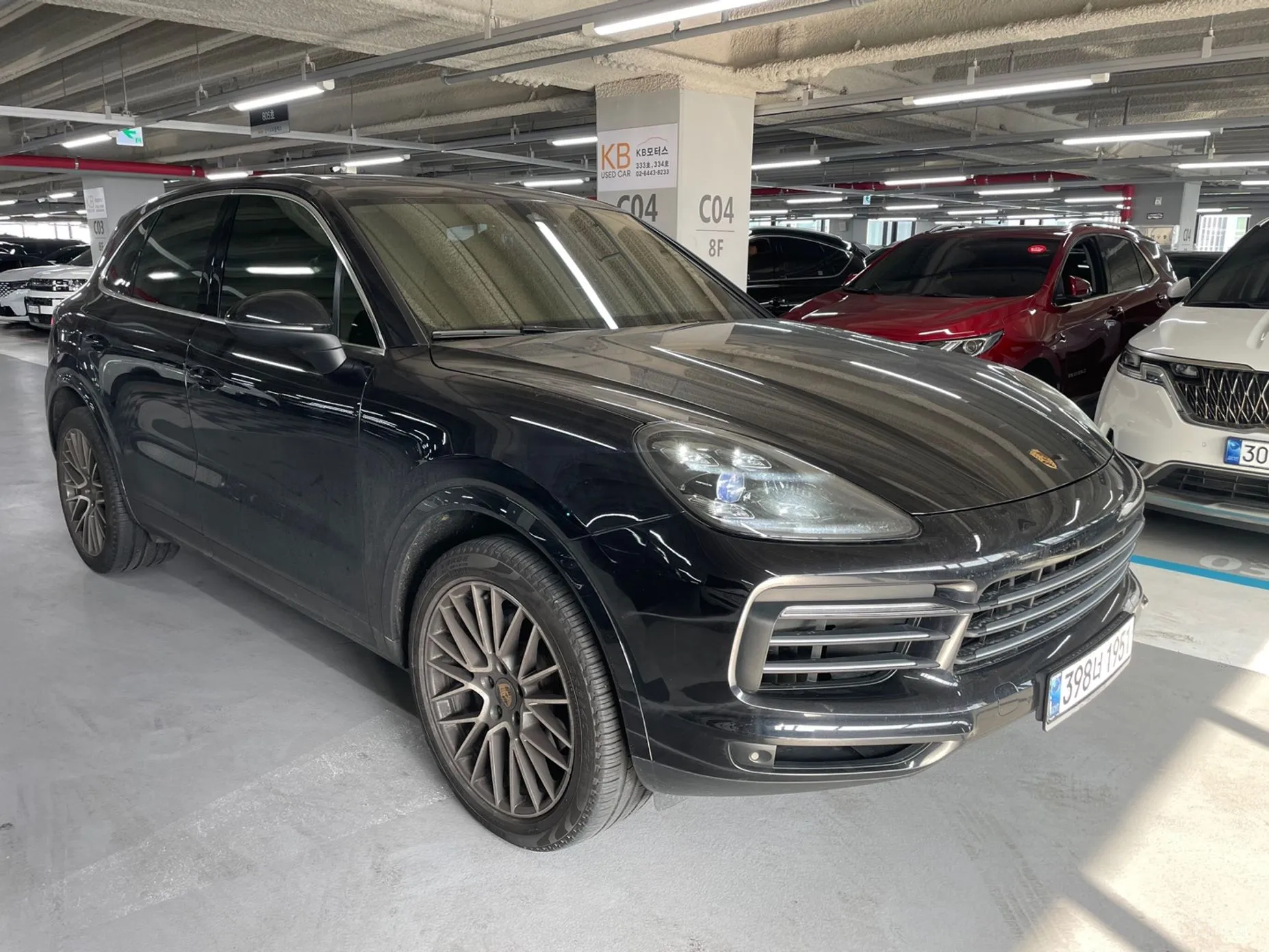 Porsche Cayenne (PO536) превью 6