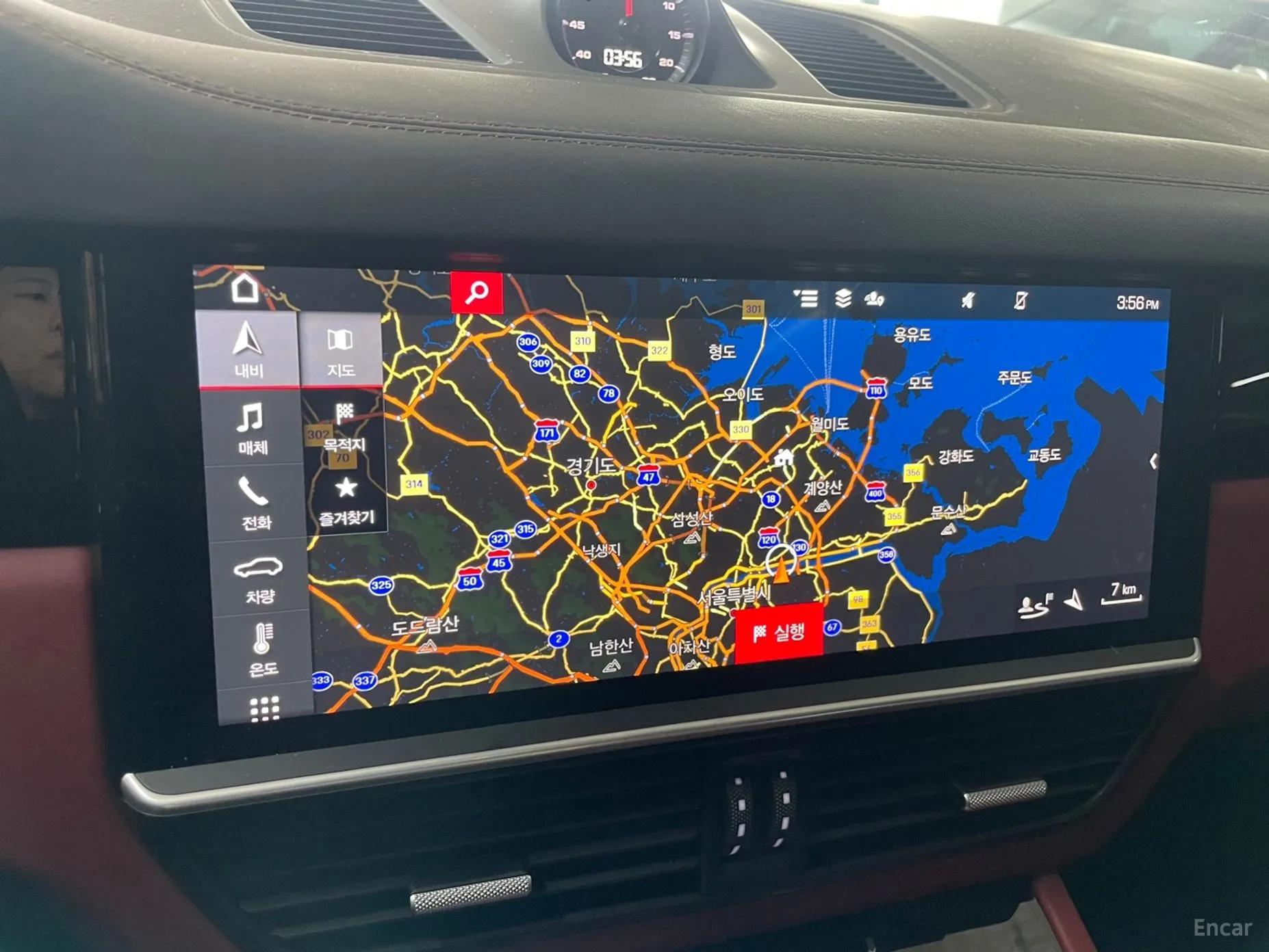 Porsche Cayenne (PO536) превью 9