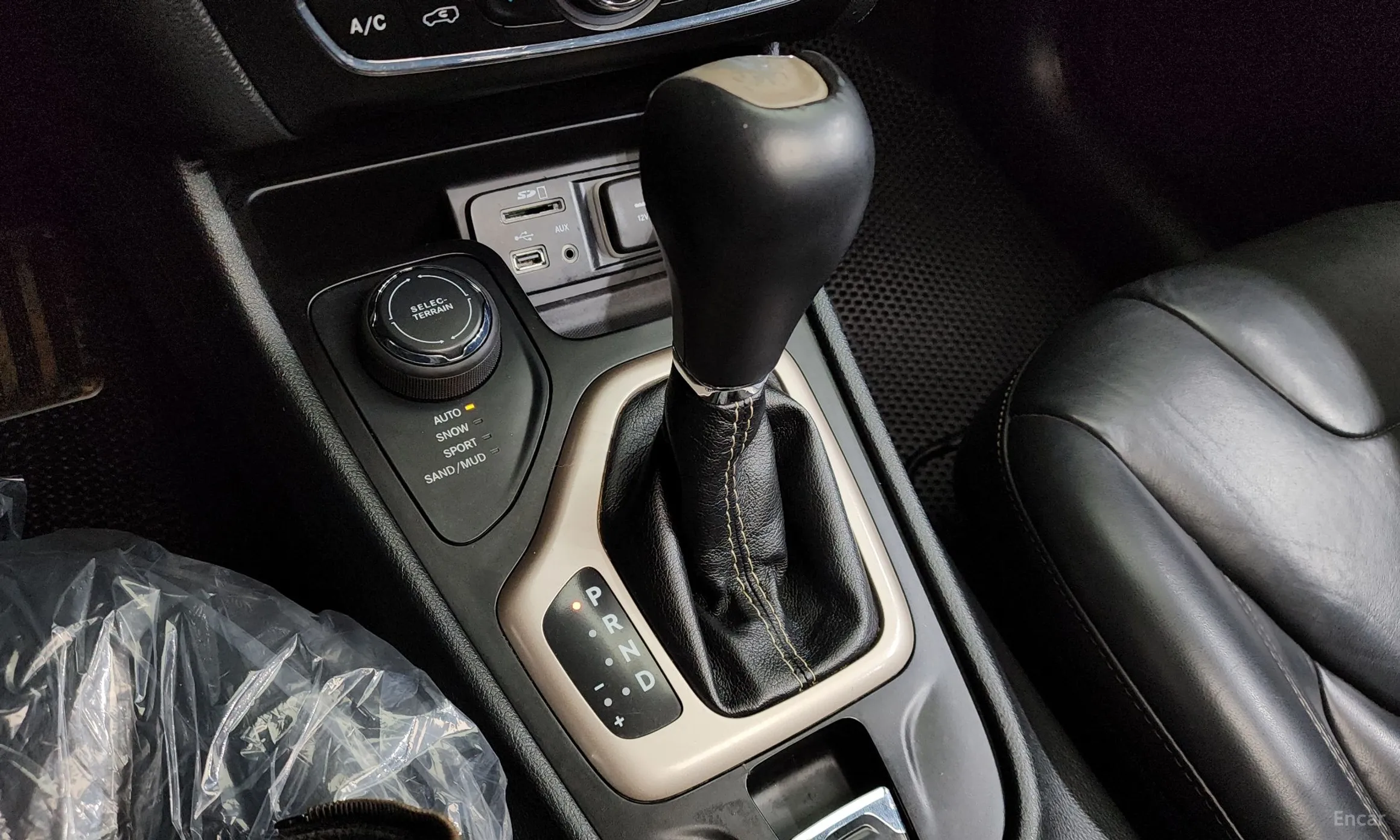 Jeep Cherokee (KL) превью 9