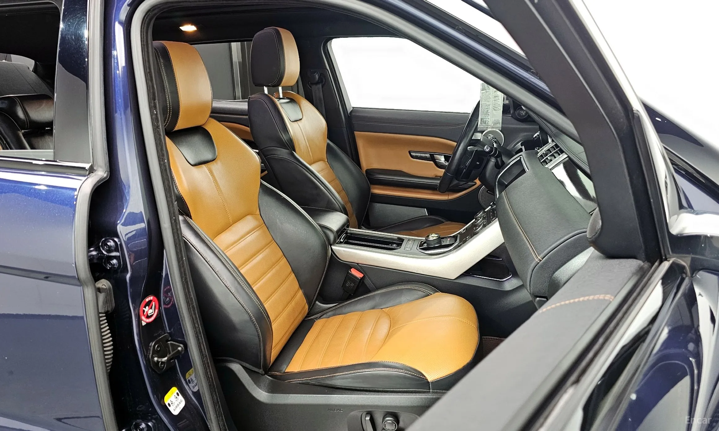 Land Rover Range Rover Evoque превью 10