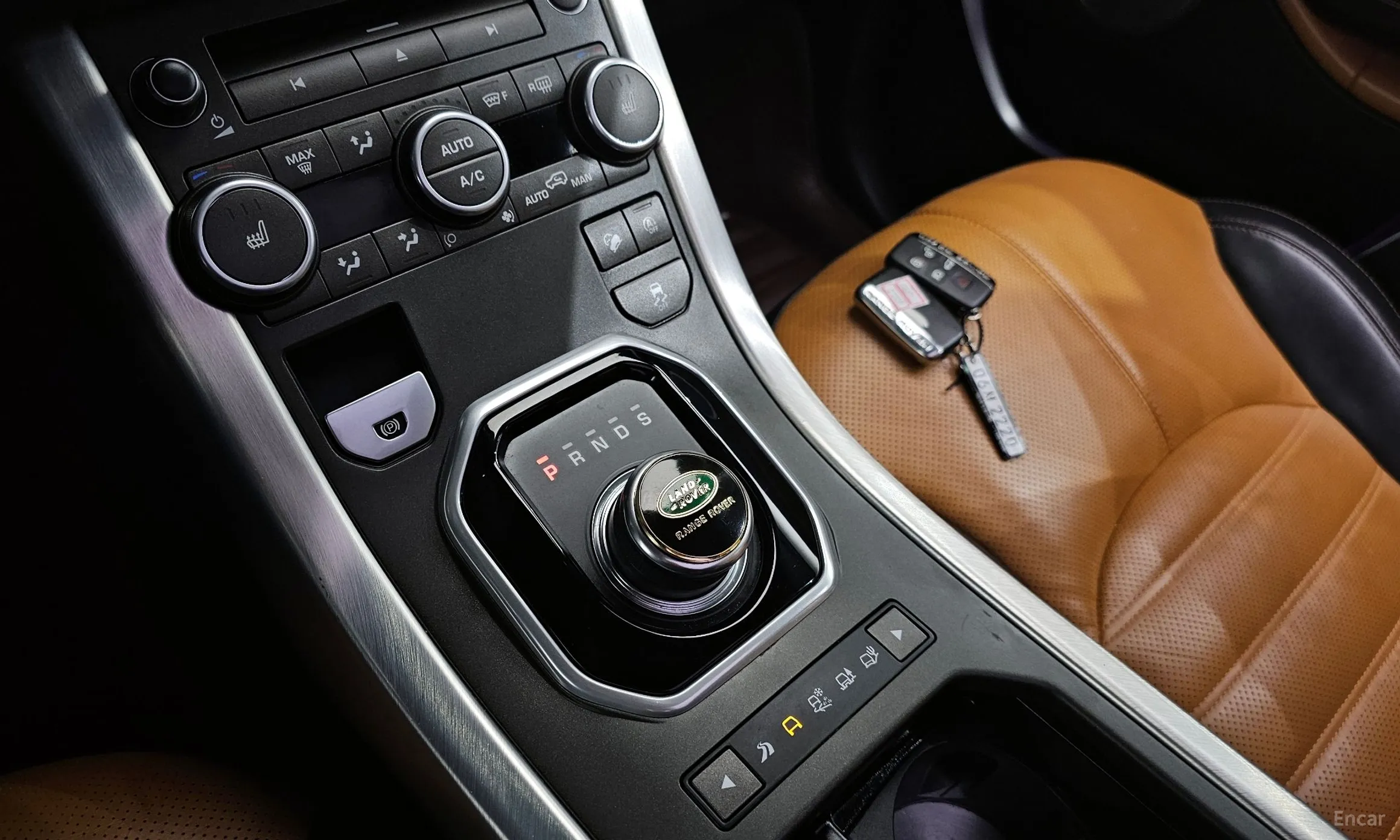 Land Rover Range Rover Evoque превью 9