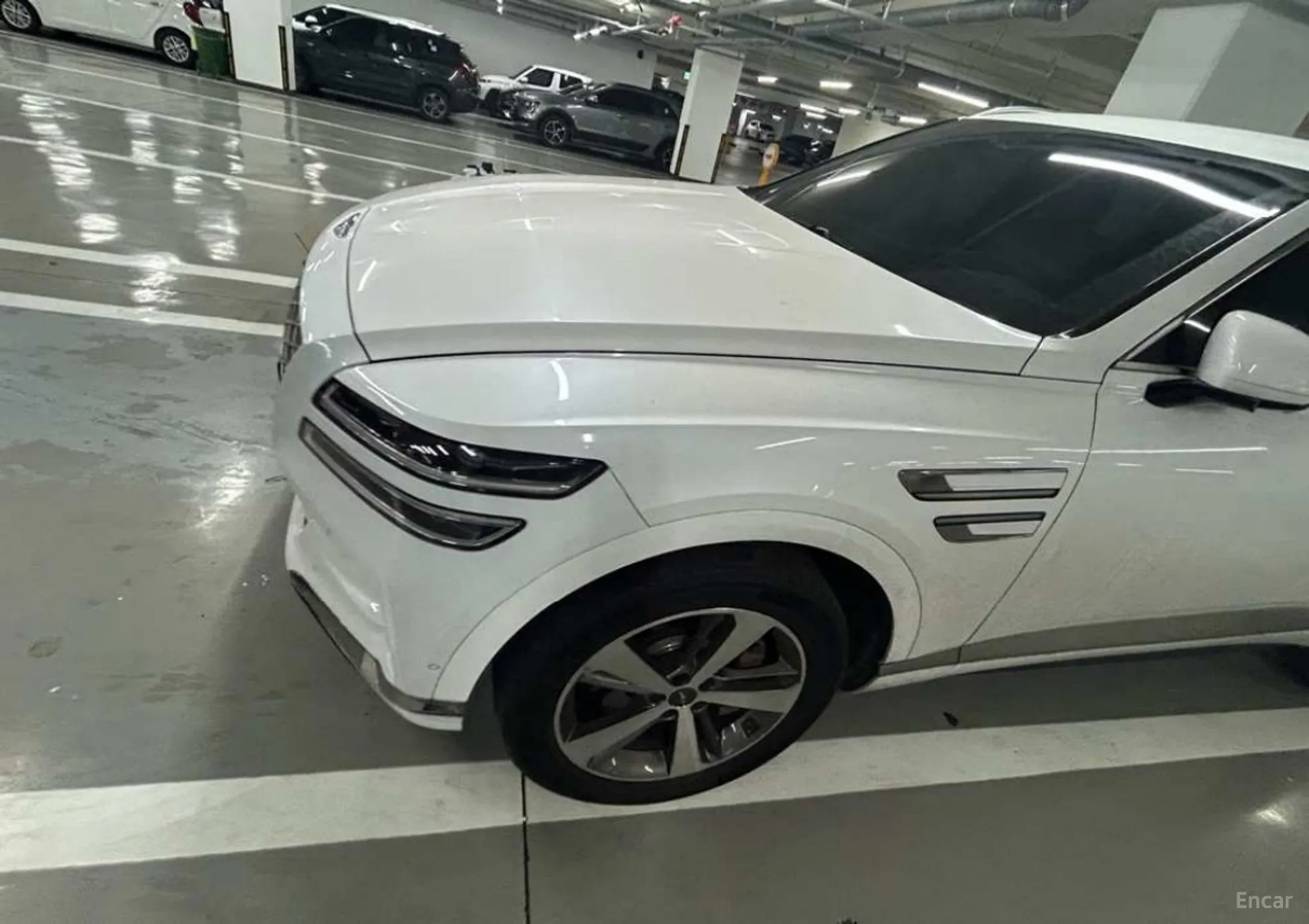 Genesis GV80 превью 6