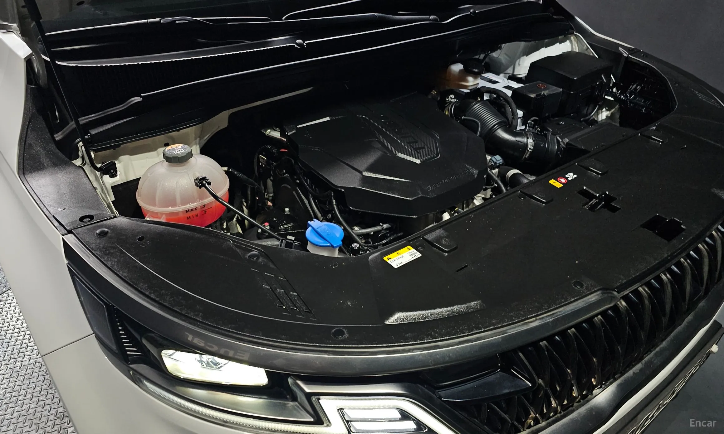 Kia Carnival Gen 4 превью 6
