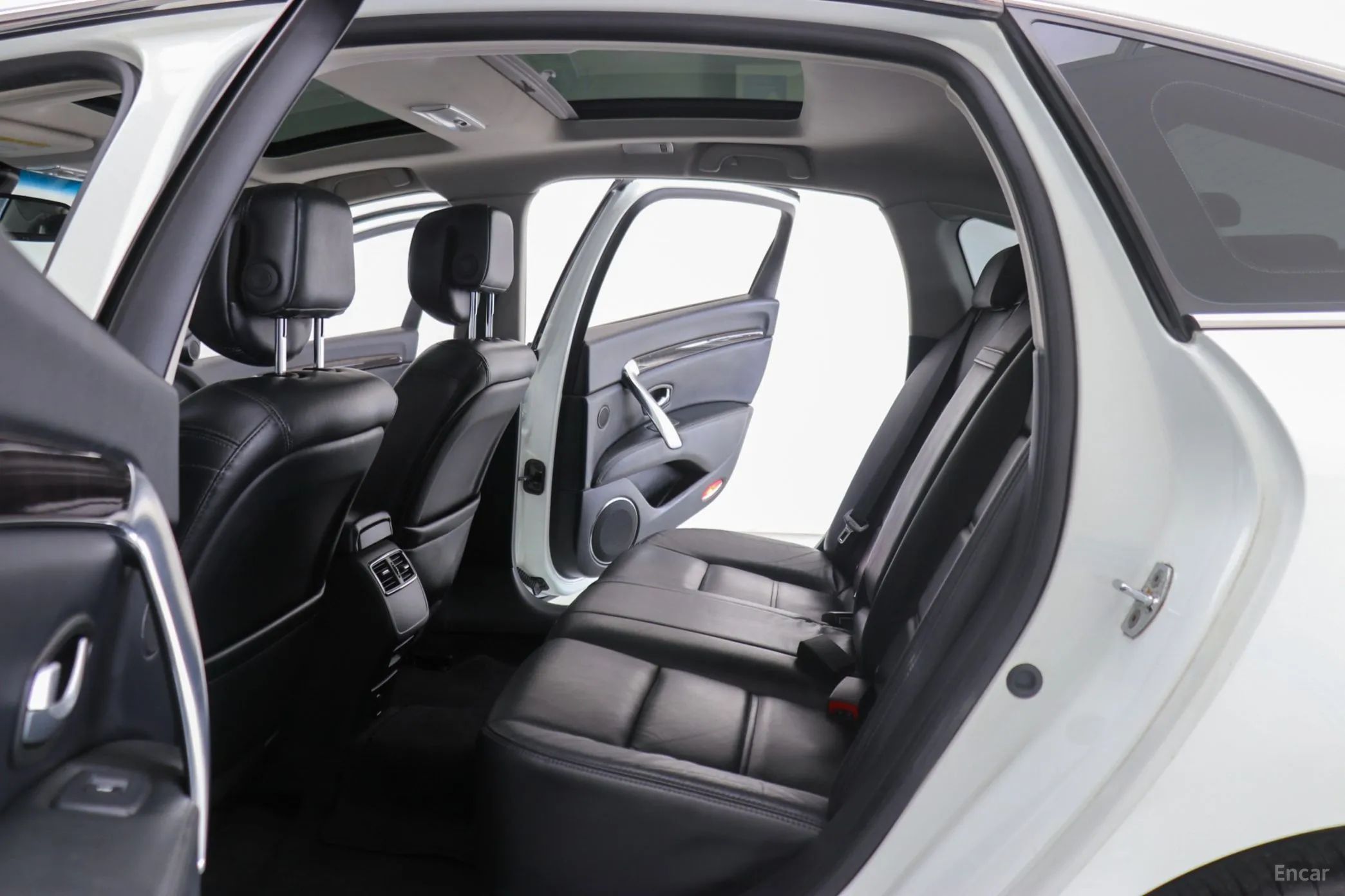 Renault Korea (Samsung) SM7 превью 10