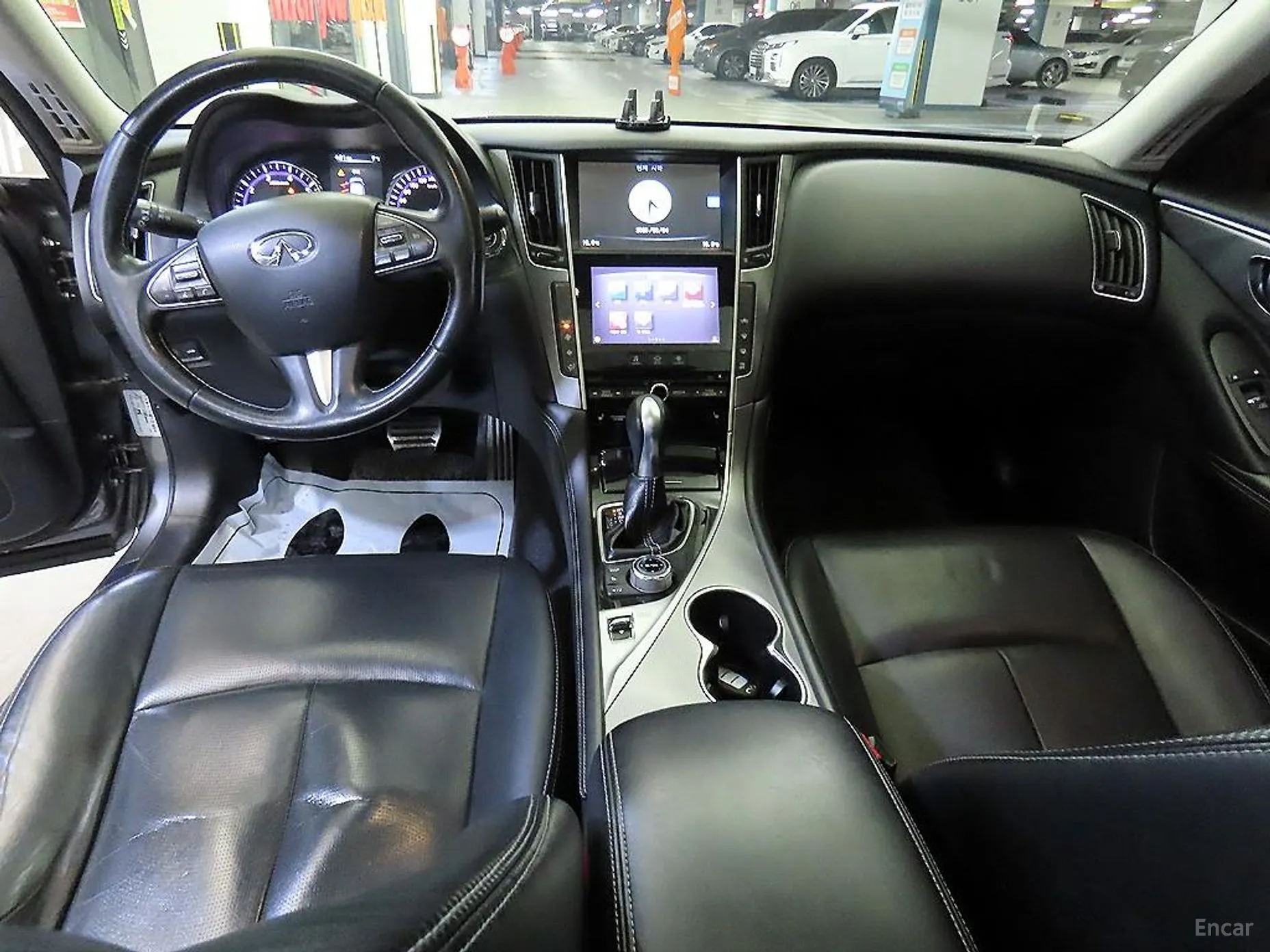 Infiniti Q50 превью 10