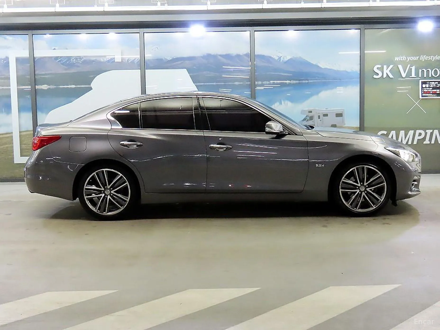 Infiniti Q50 превью 20