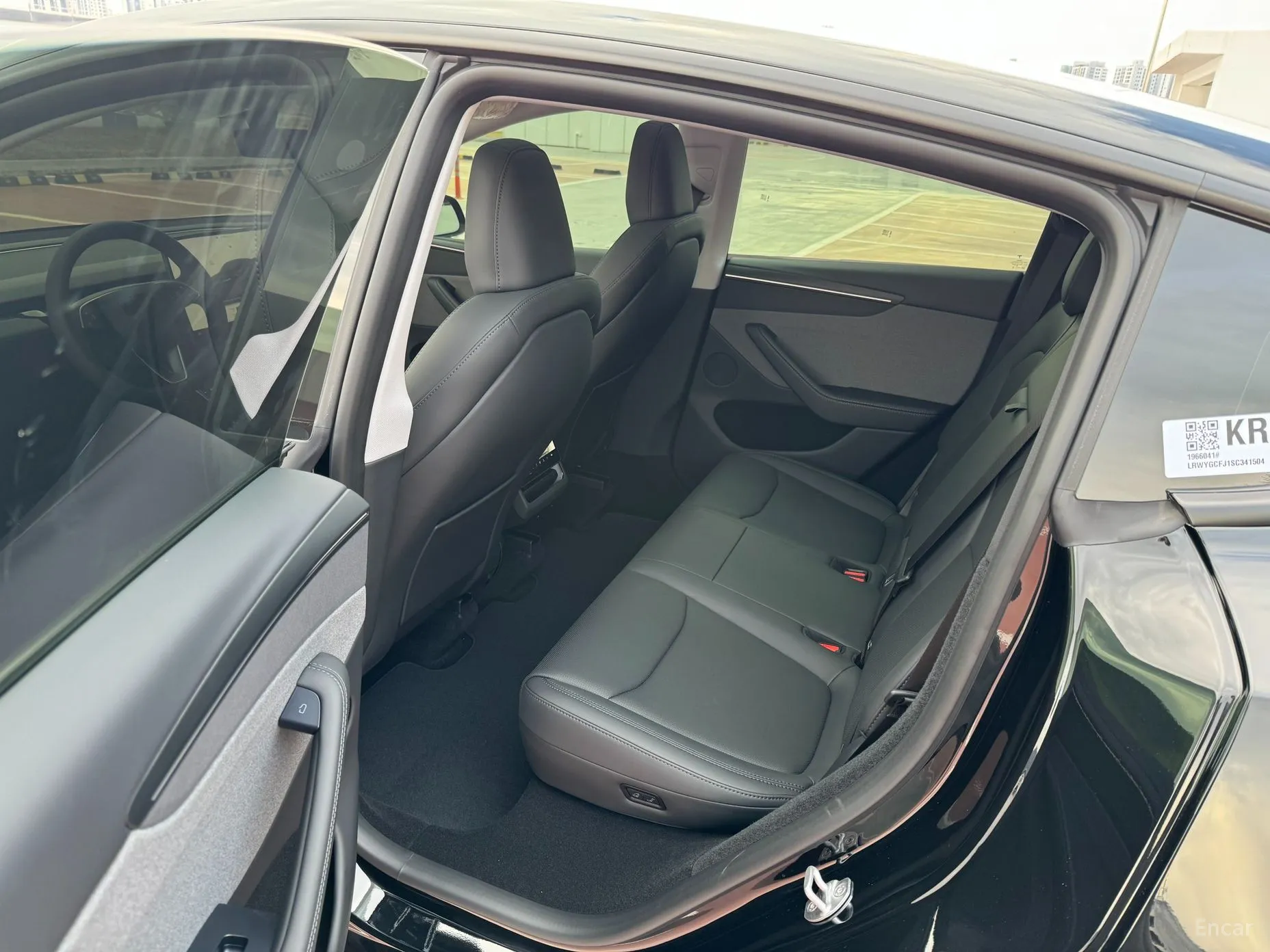 Tesla Model Y превью 10