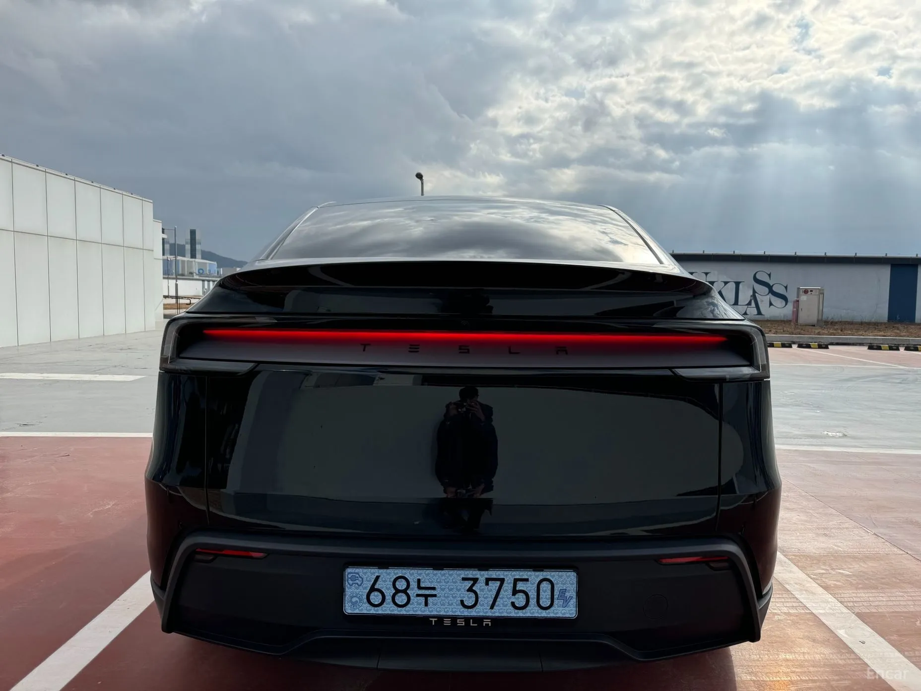 Tesla Model Y превью 4