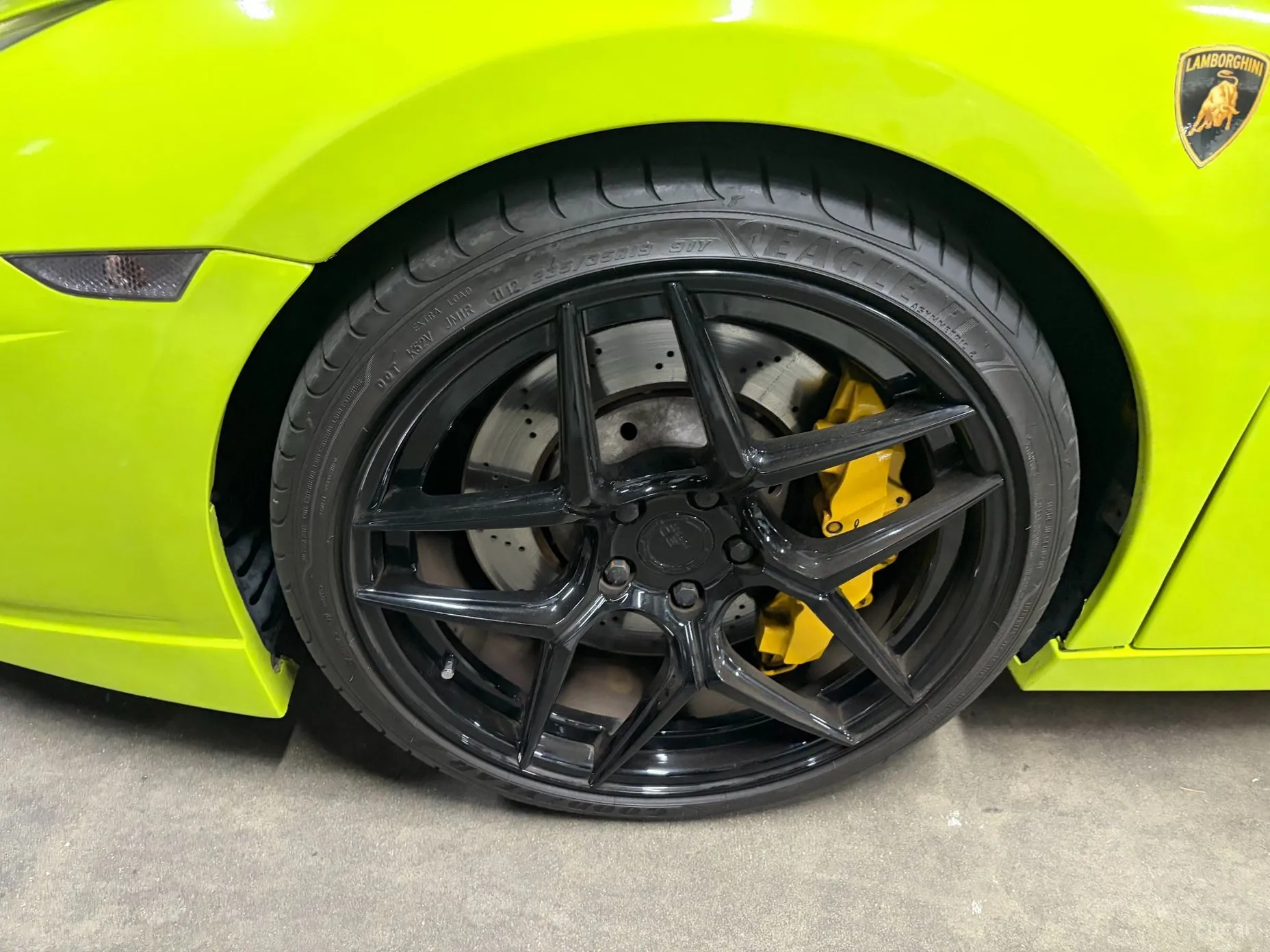 Lamborghini GALLARDO превью 14