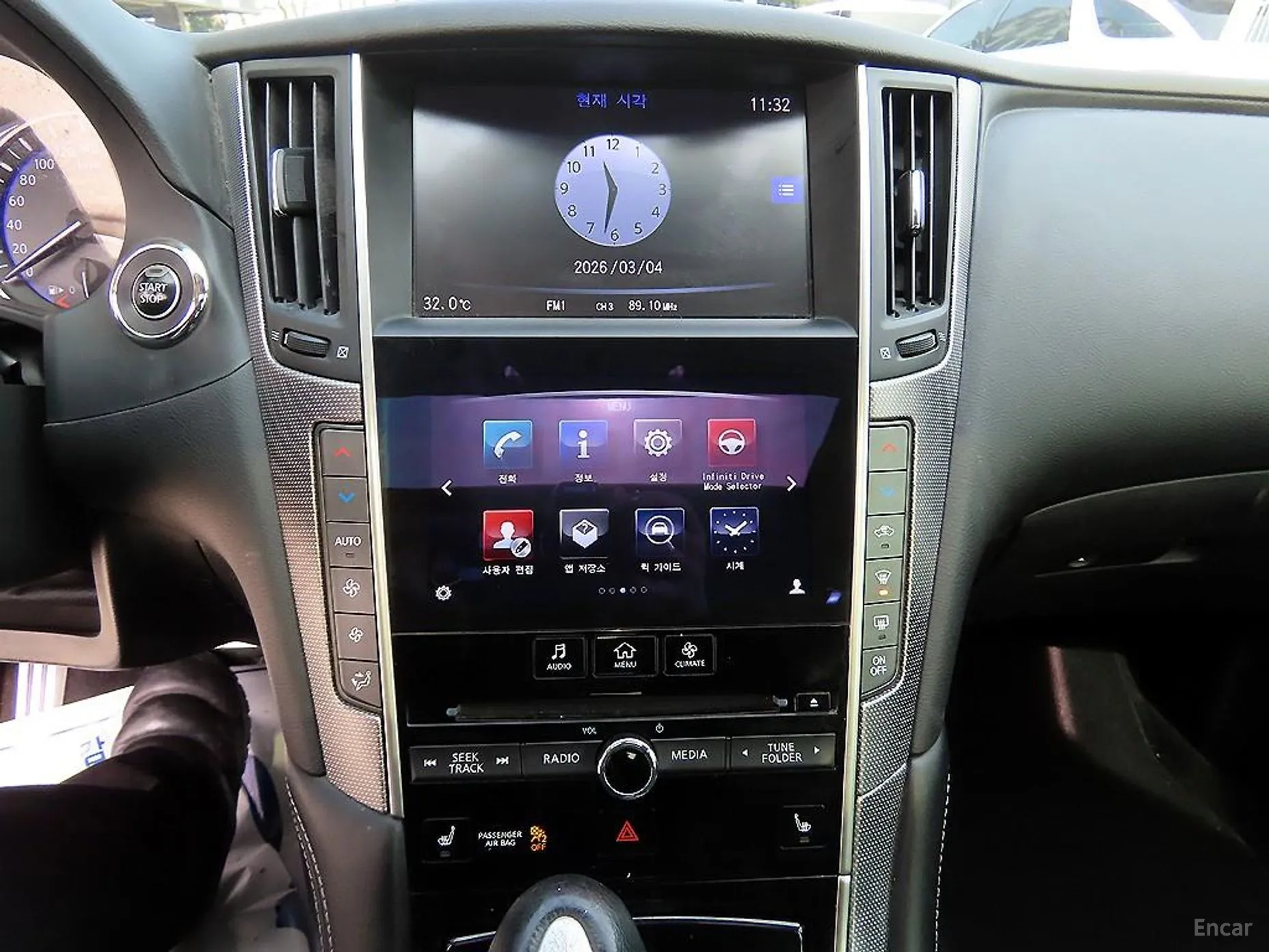 Infiniti Q50 превью 13