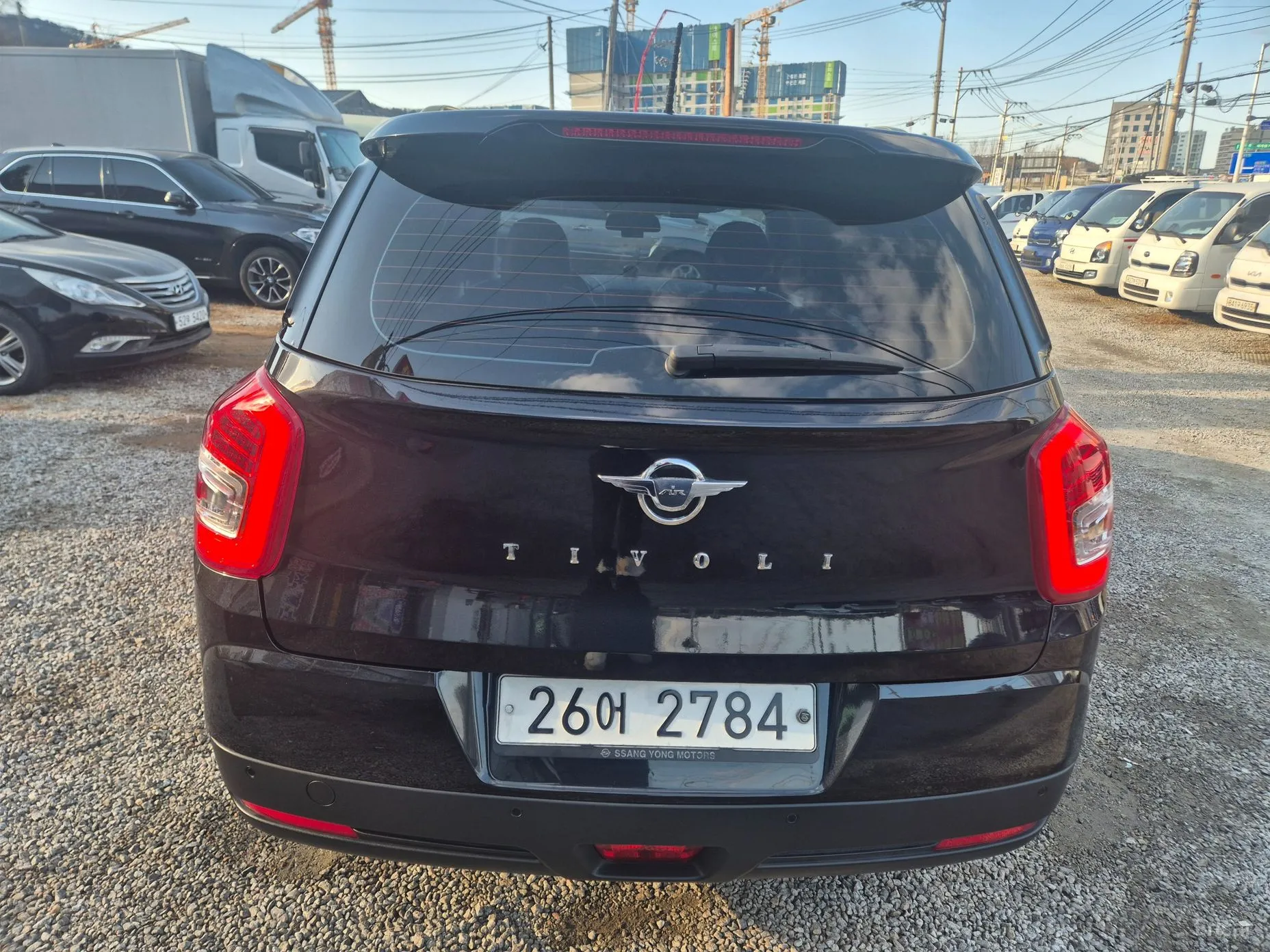 KG Mobility (SsangYong) Tivoli Air превью 3