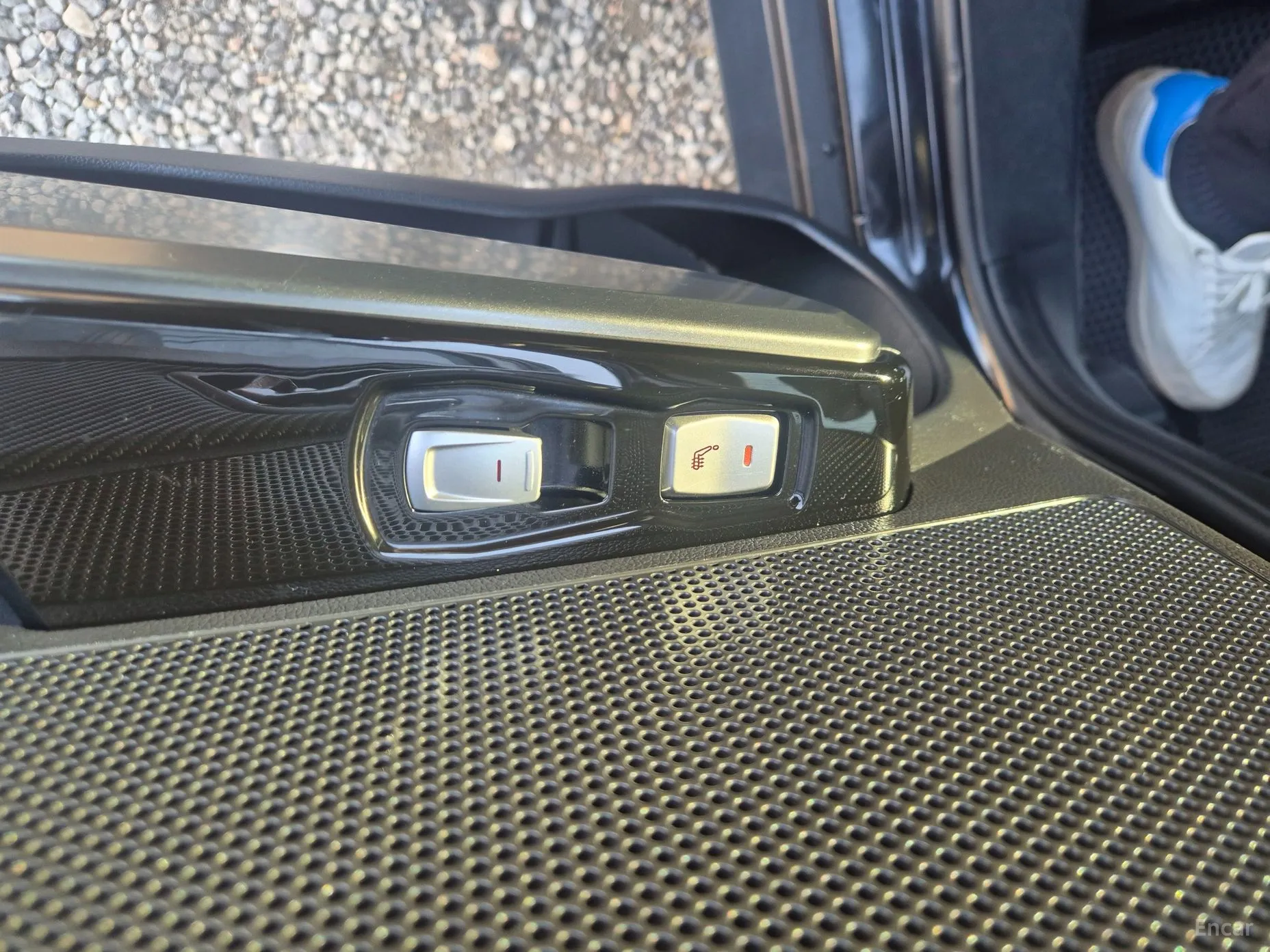 KG Mobility (SsangYong) Tivoli Air превью 9