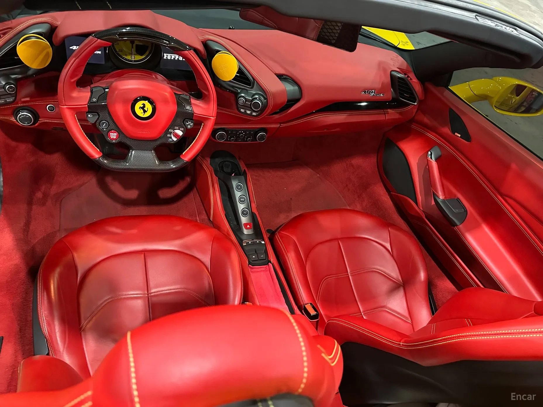 Ferrari 488 Spider превью 10