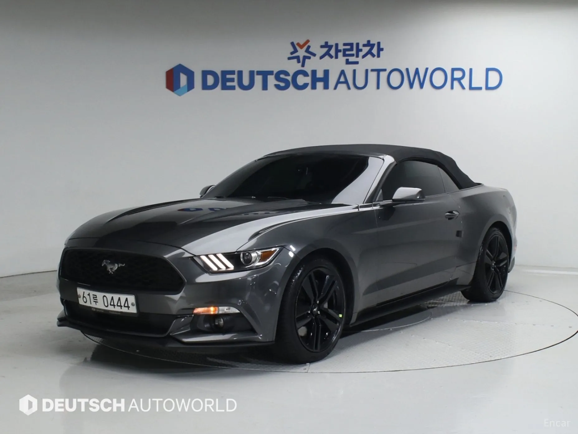 Ford Mustang превью 20
