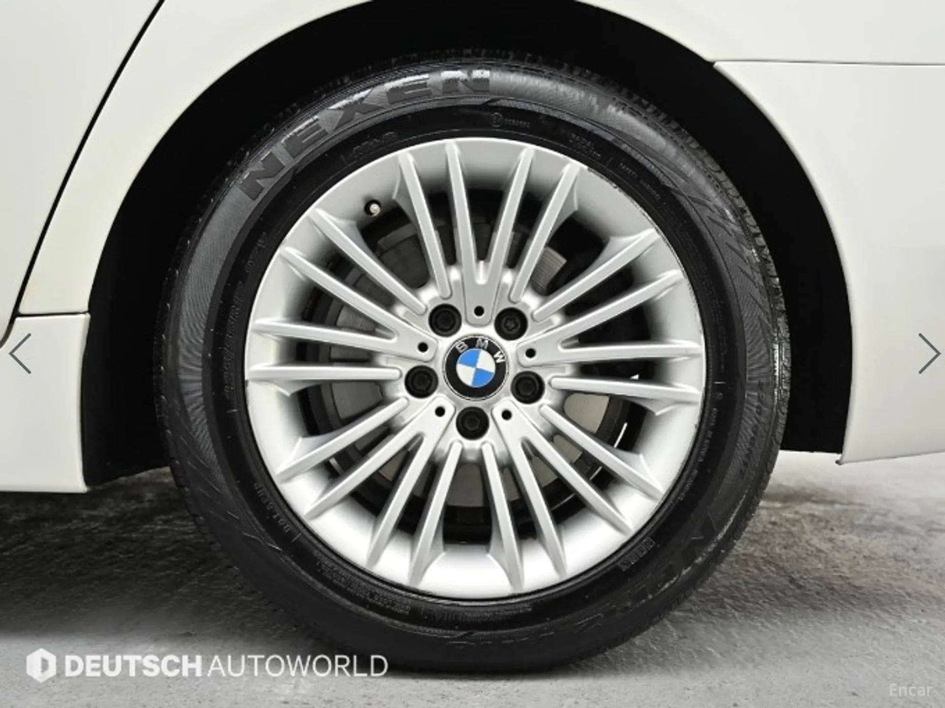 BMW 5 Series (F10) превью 5