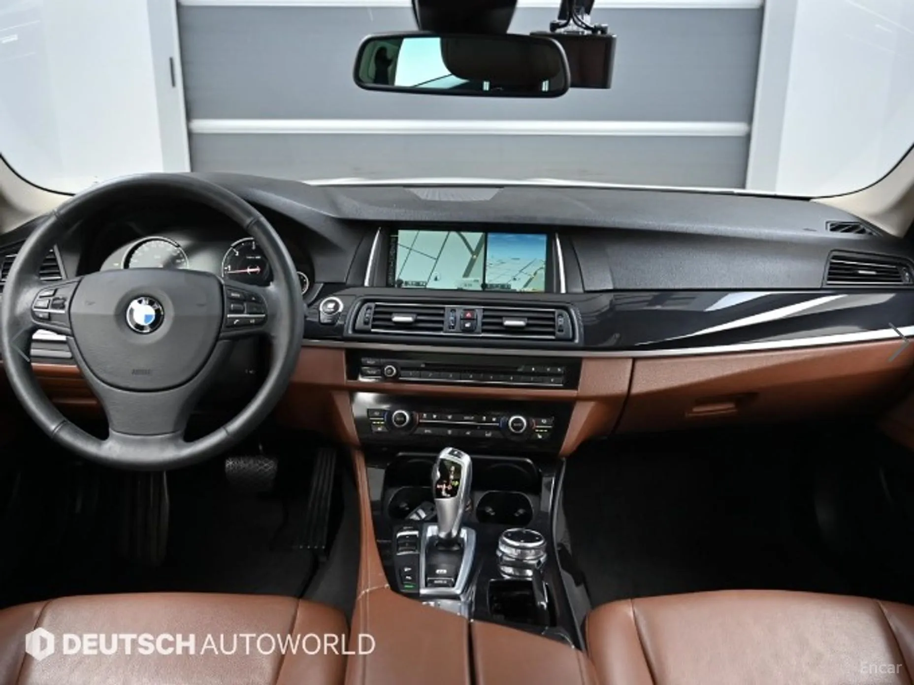 BMW 5 Series (F10) превью 7