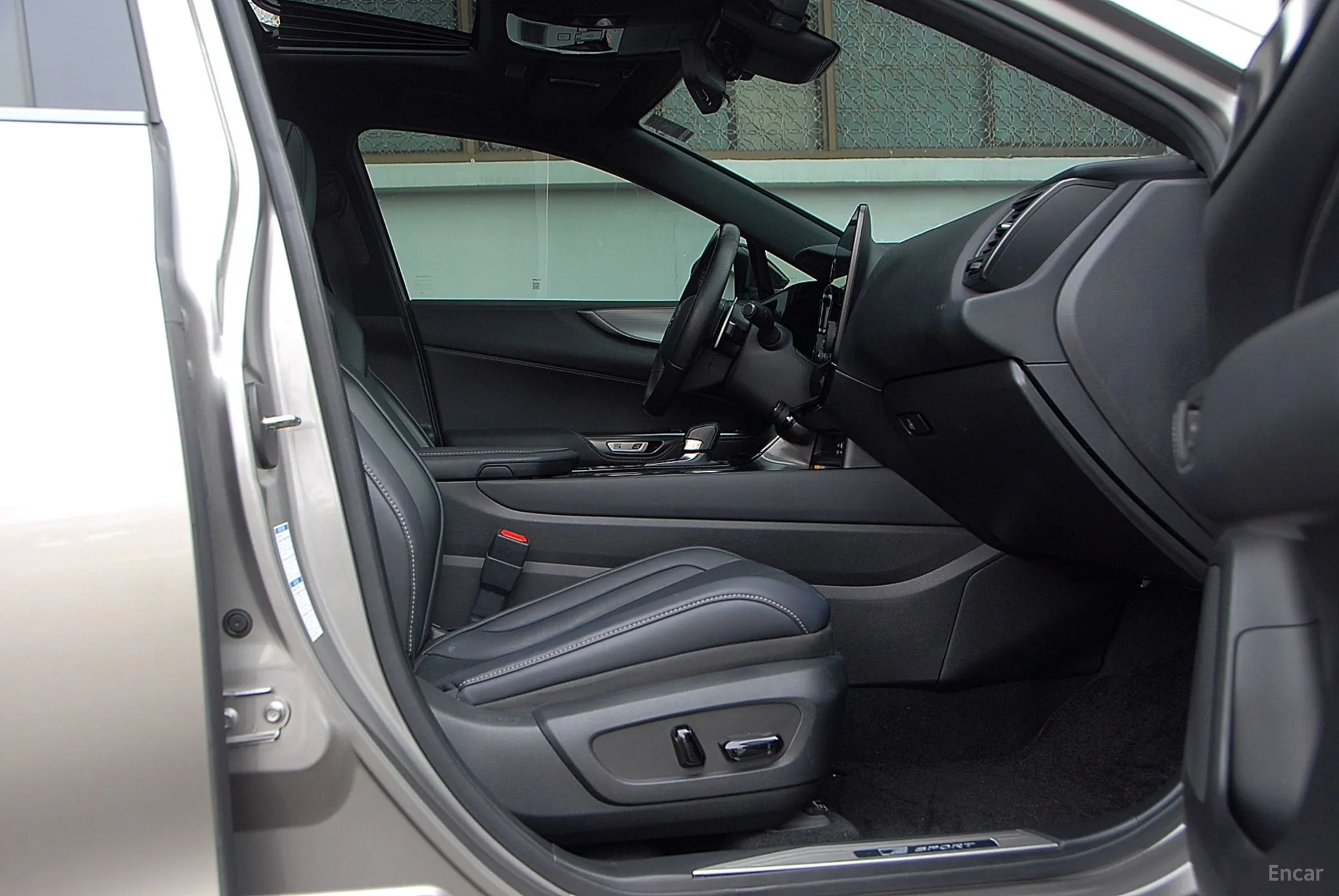 Lexus NX450h + 2nd Gen превью 18