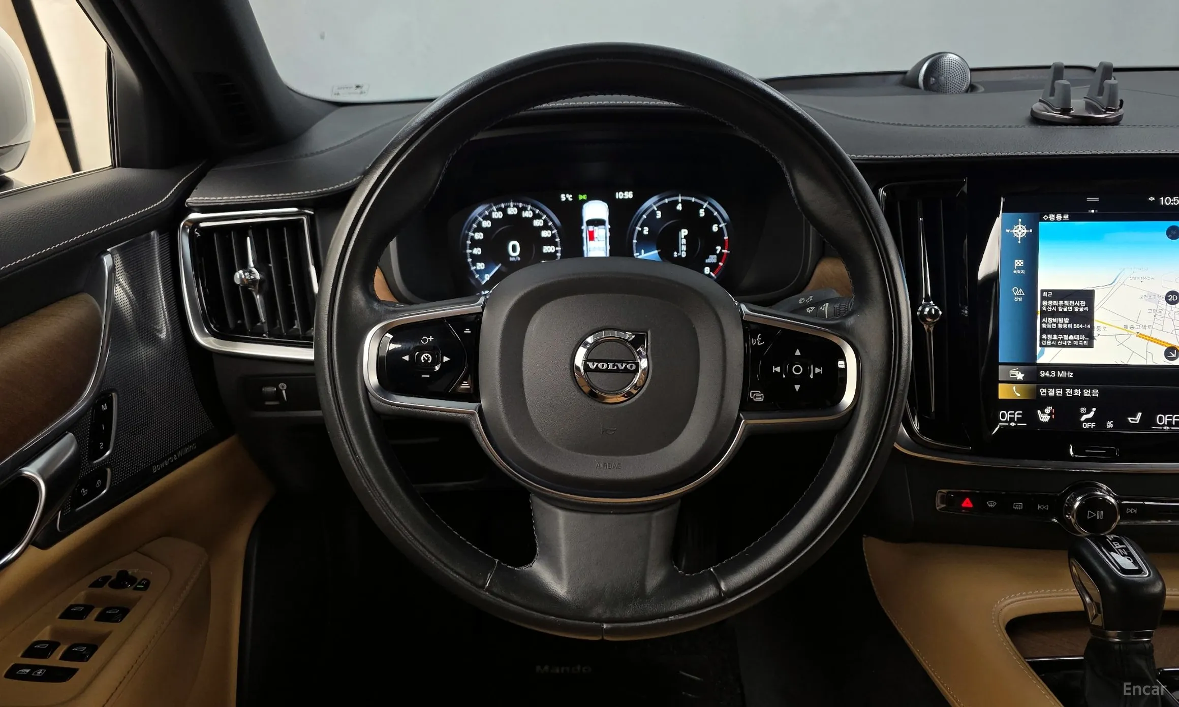 Volvo S90 превью 13