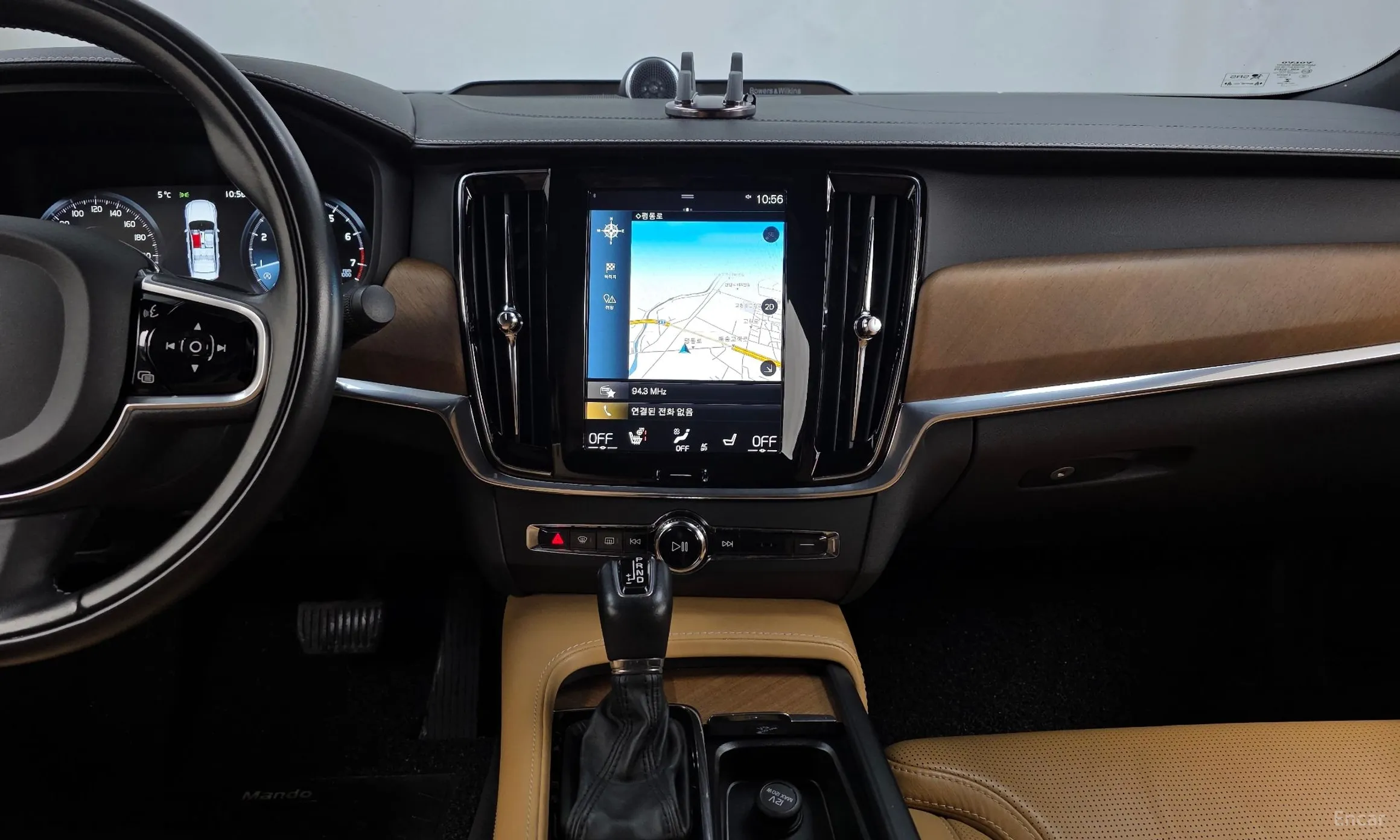 Volvo S90 превью 14