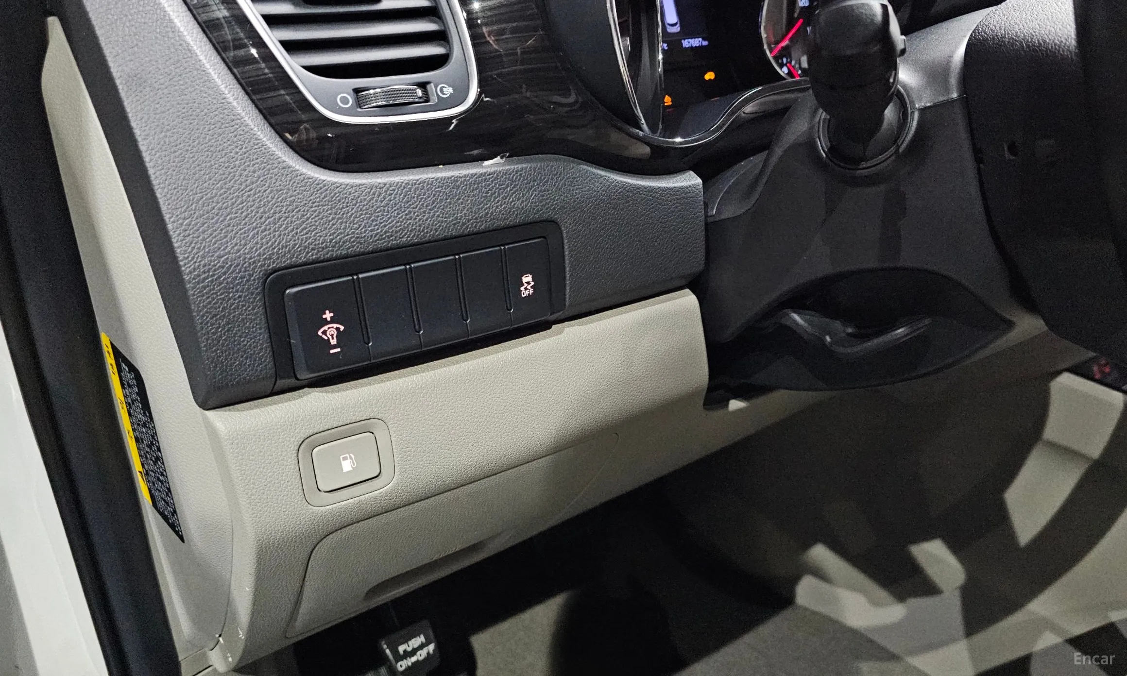 Kia Carnival превью 13