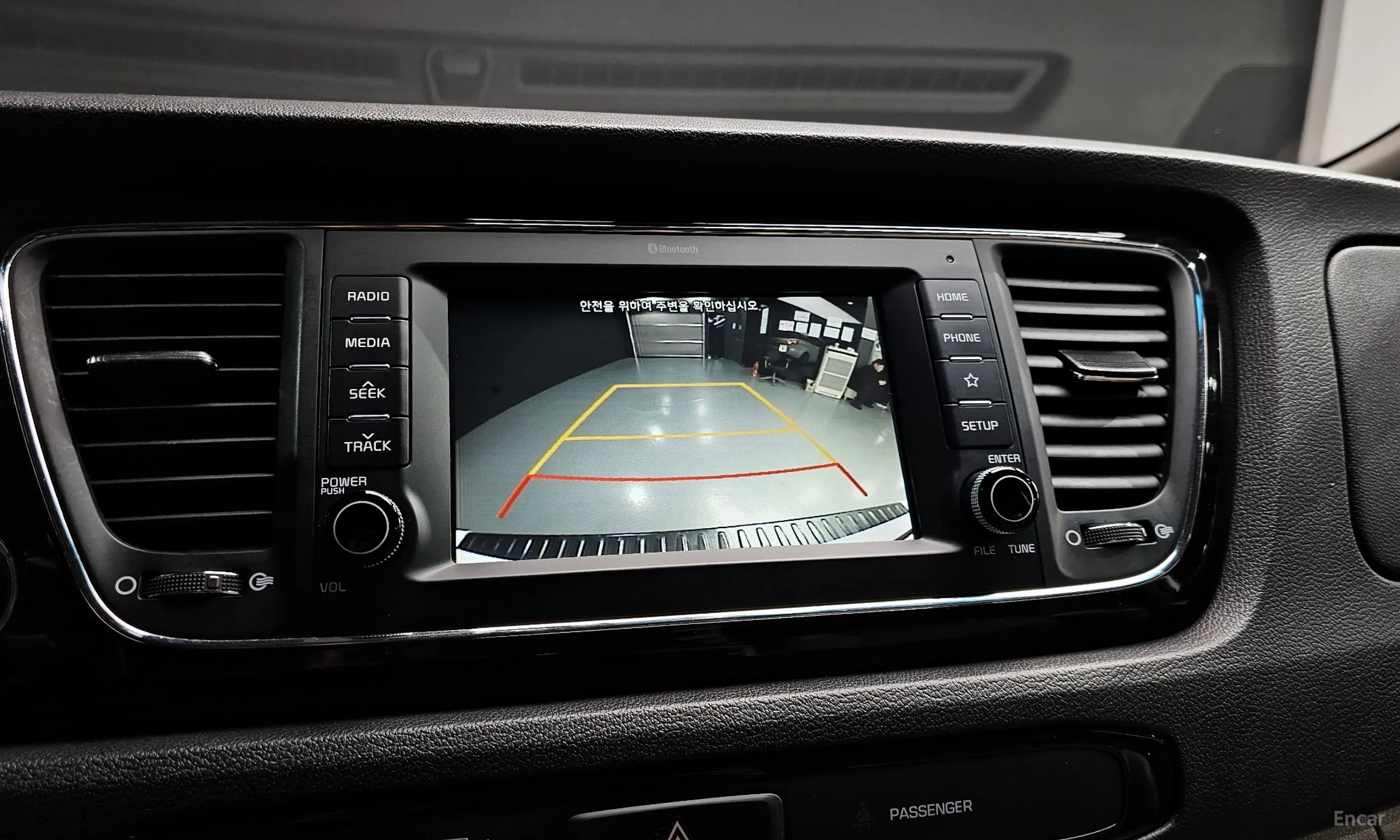 Kia Carnival превью 14