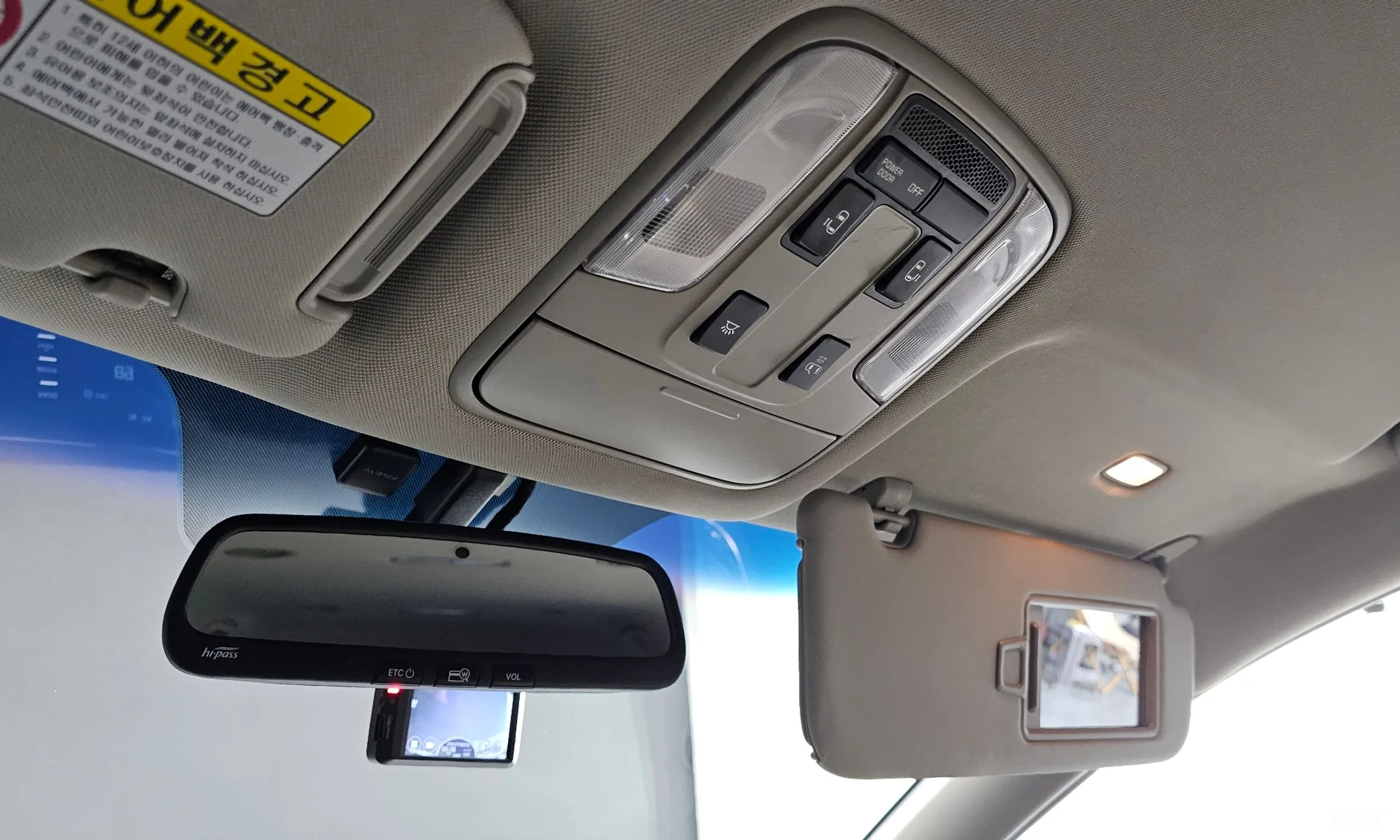 Kia Carnival превью 16