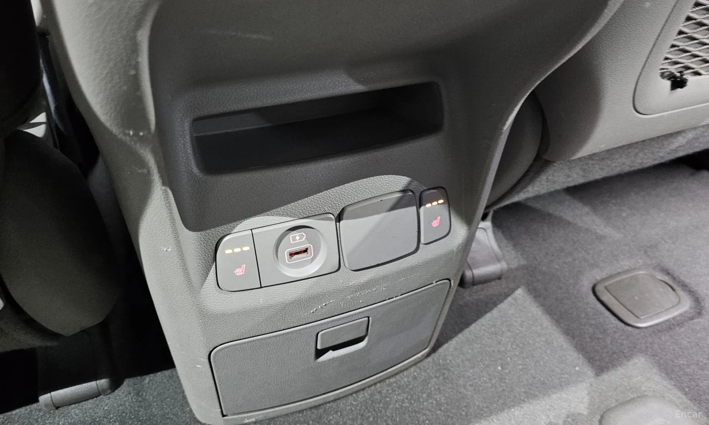 Kia Carnival превью 17
