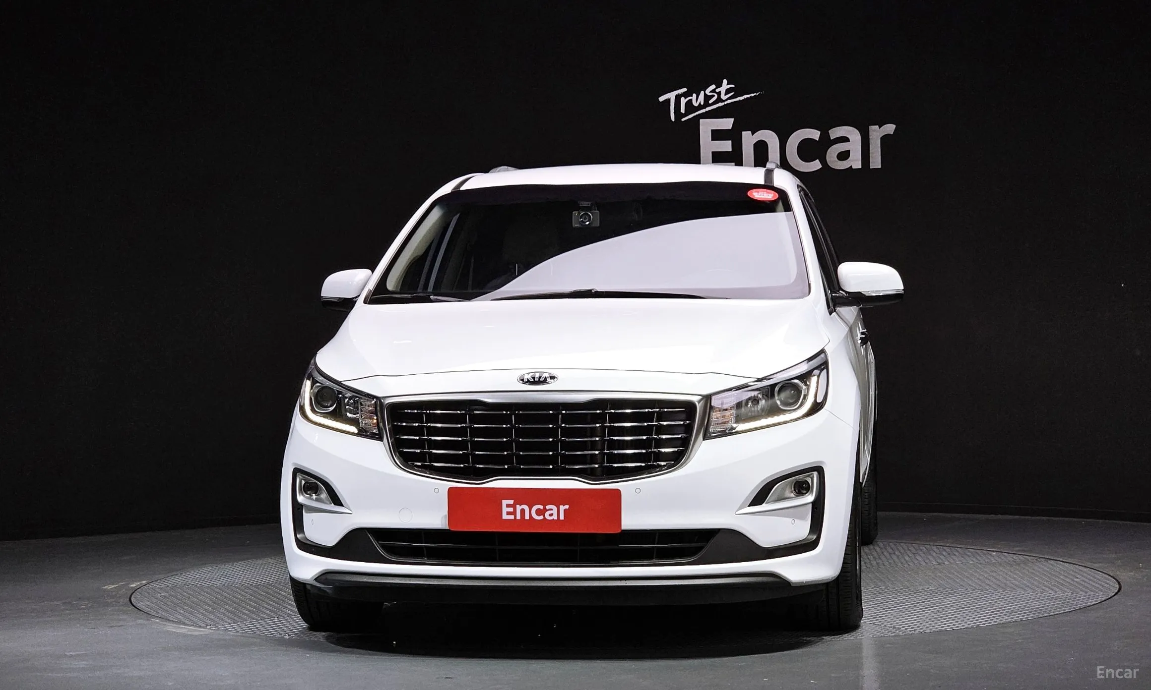 Kia Carnival превью 3