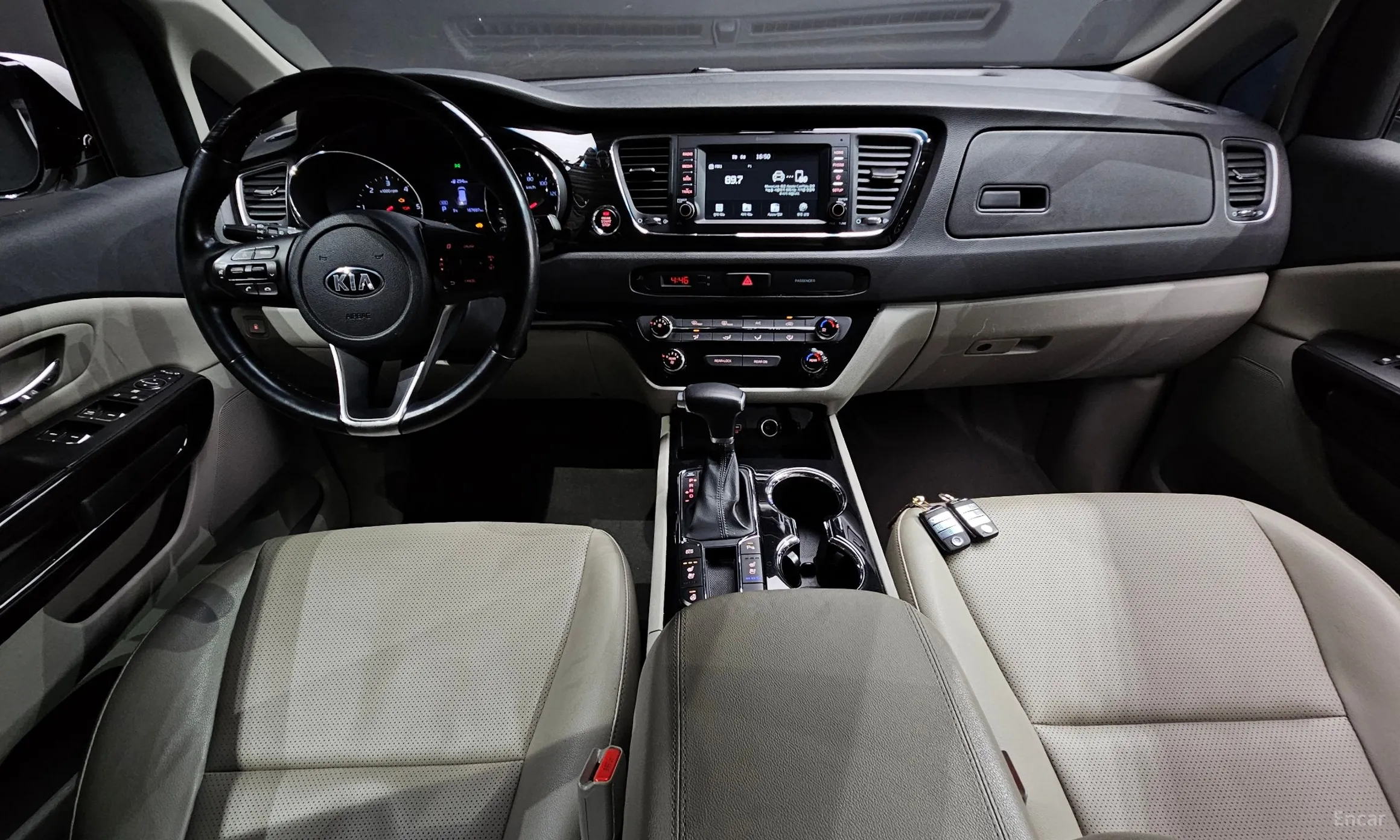 Kia Carnival превью 7