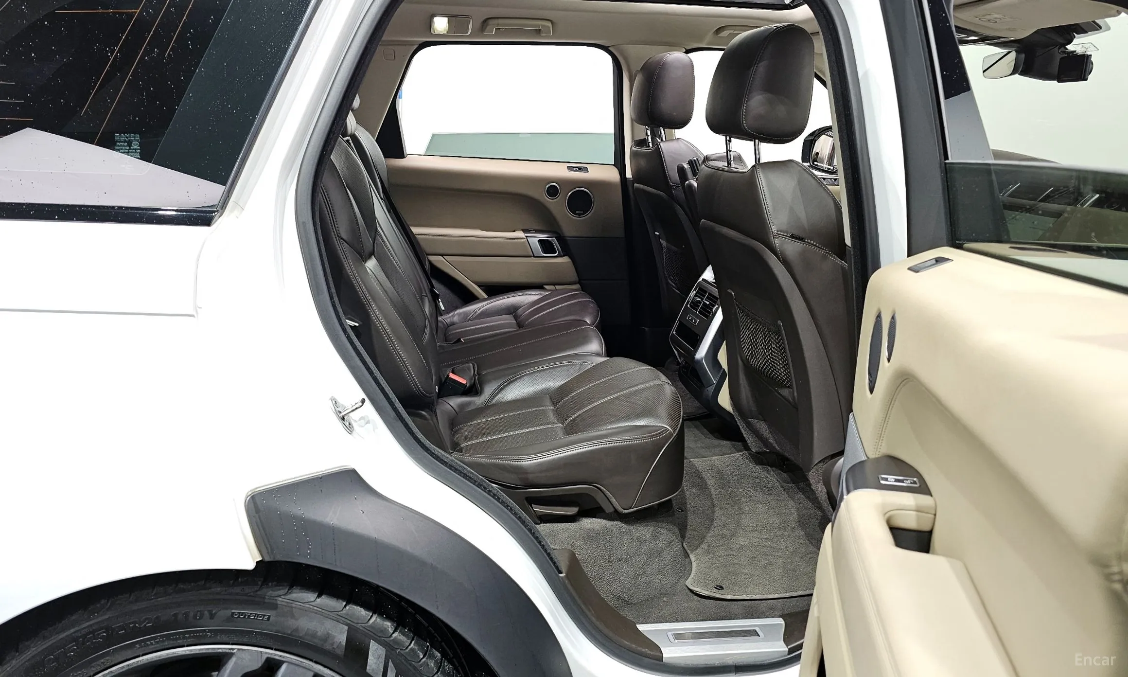 Land Rover Range Rover Sport 2nd Generation превью 12