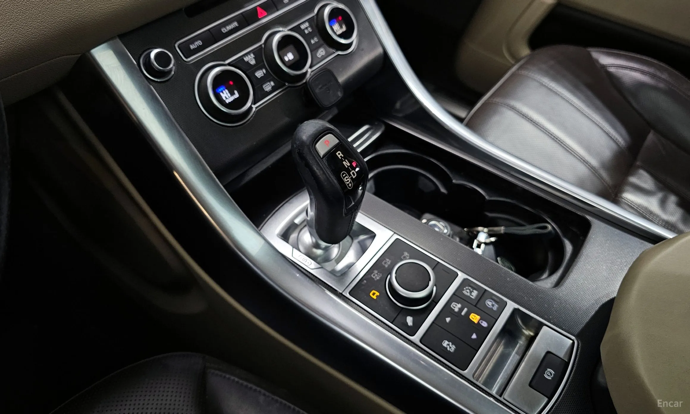 Land Rover Range Rover Sport 2nd Generation превью 9