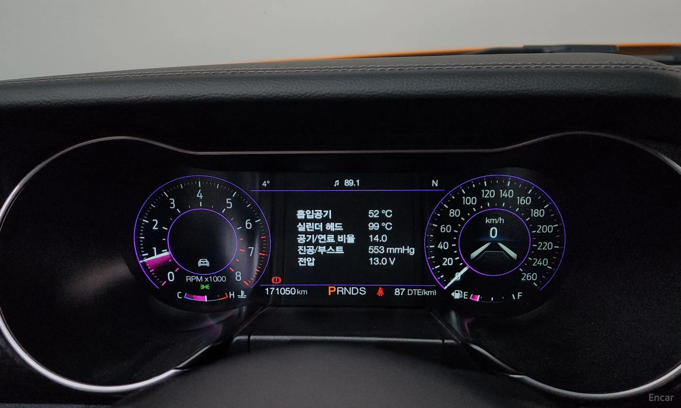 Ford Mustang превью 8