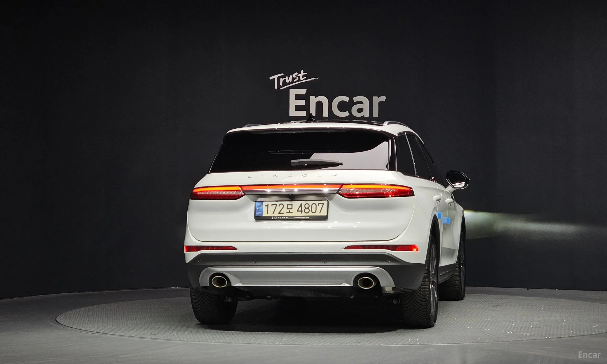 Lincoln Corsair превью 4
