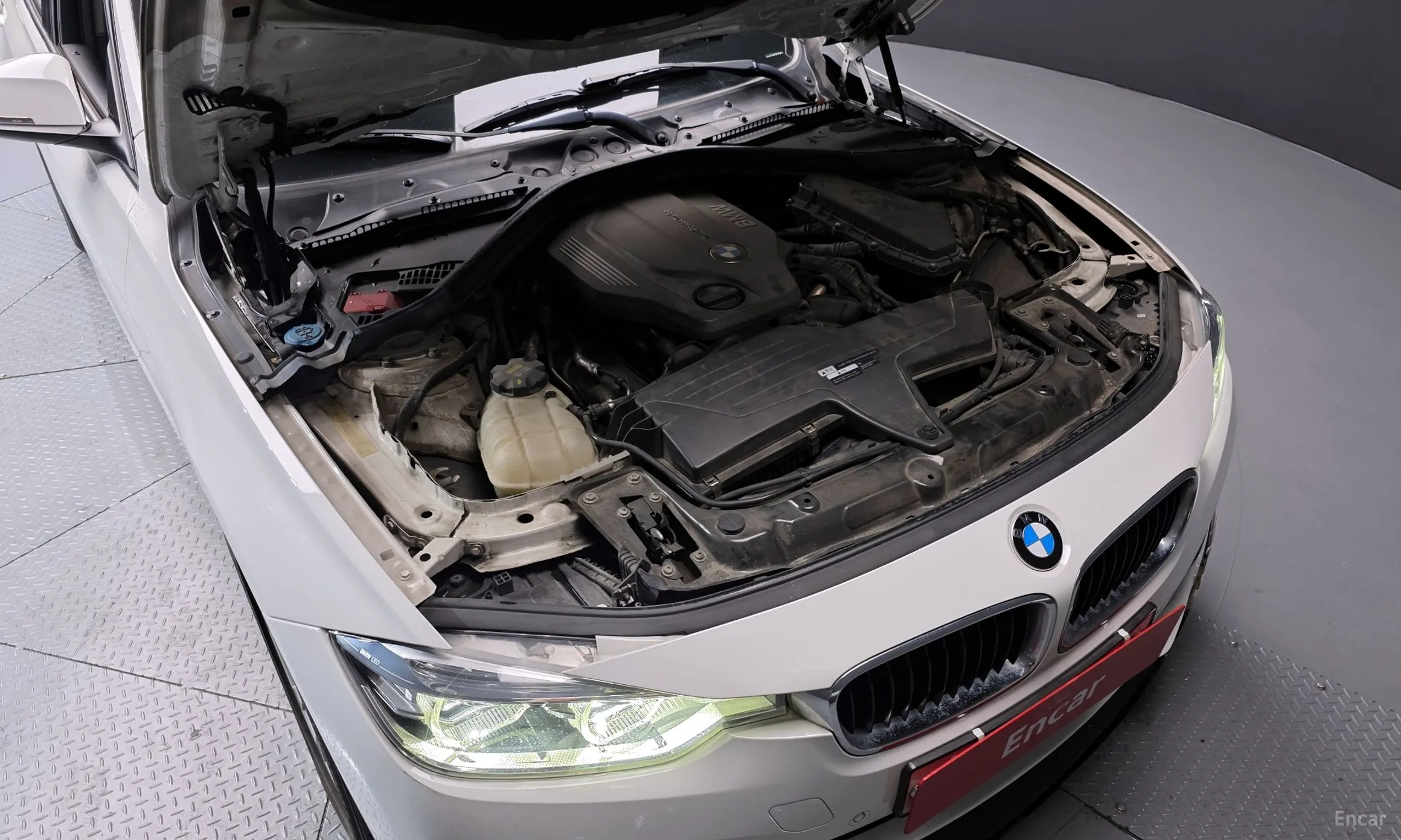 BMW 3 Series (F30) превью 6
