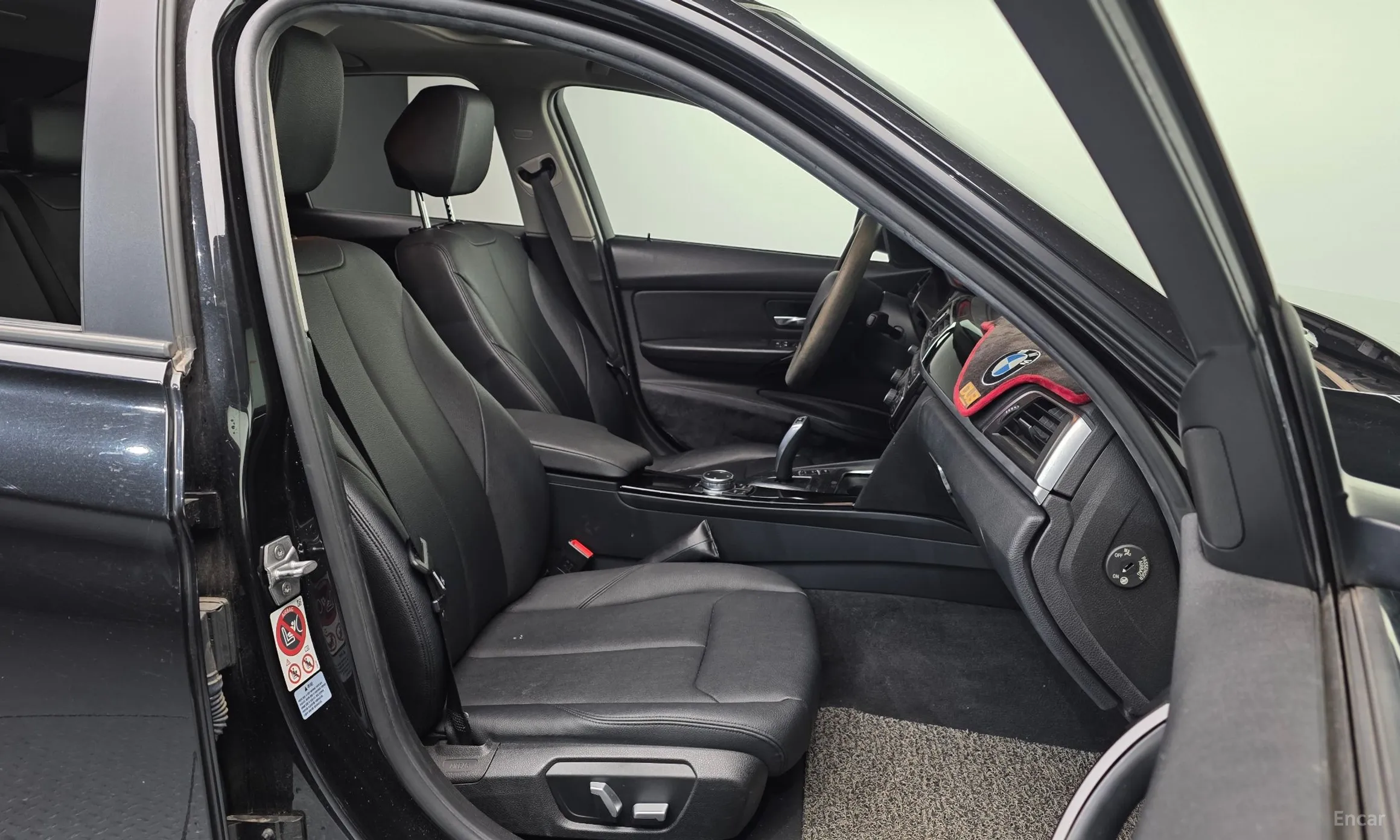 BMW 3 Series (F30) превью 10