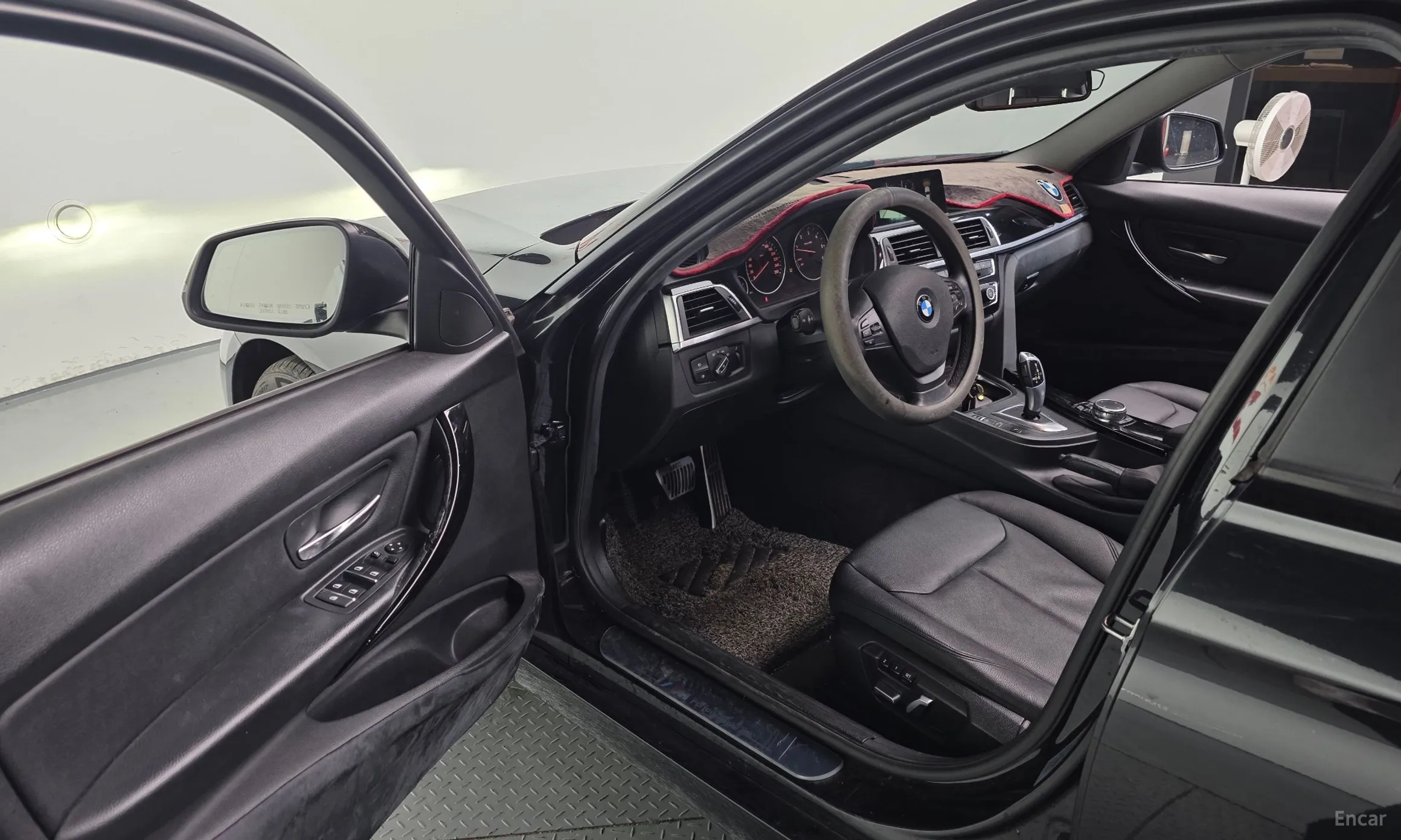 BMW 3 Series (F30) превью 11
