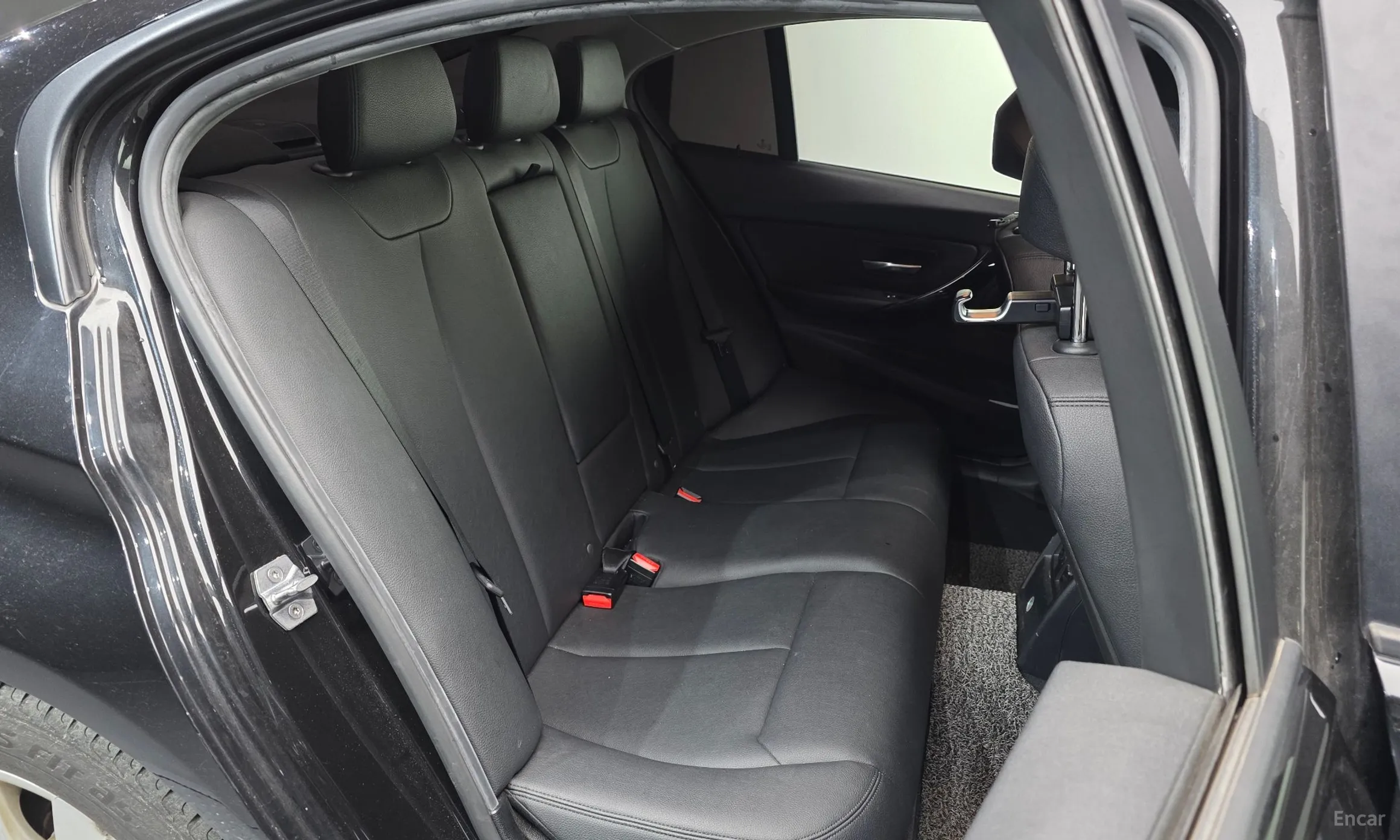 BMW 3 Series (F30) превью 12