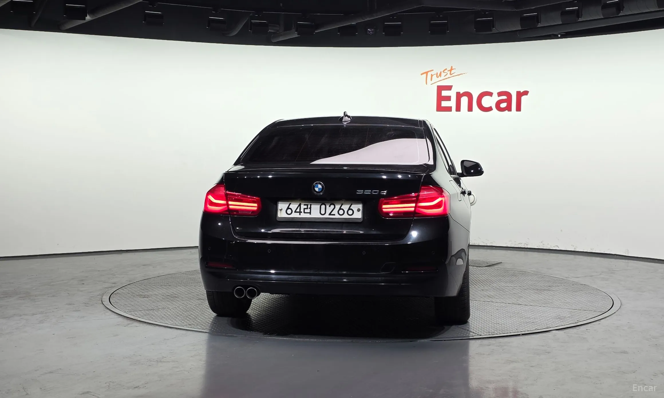 BMW 3 Series (F30) превью 4
