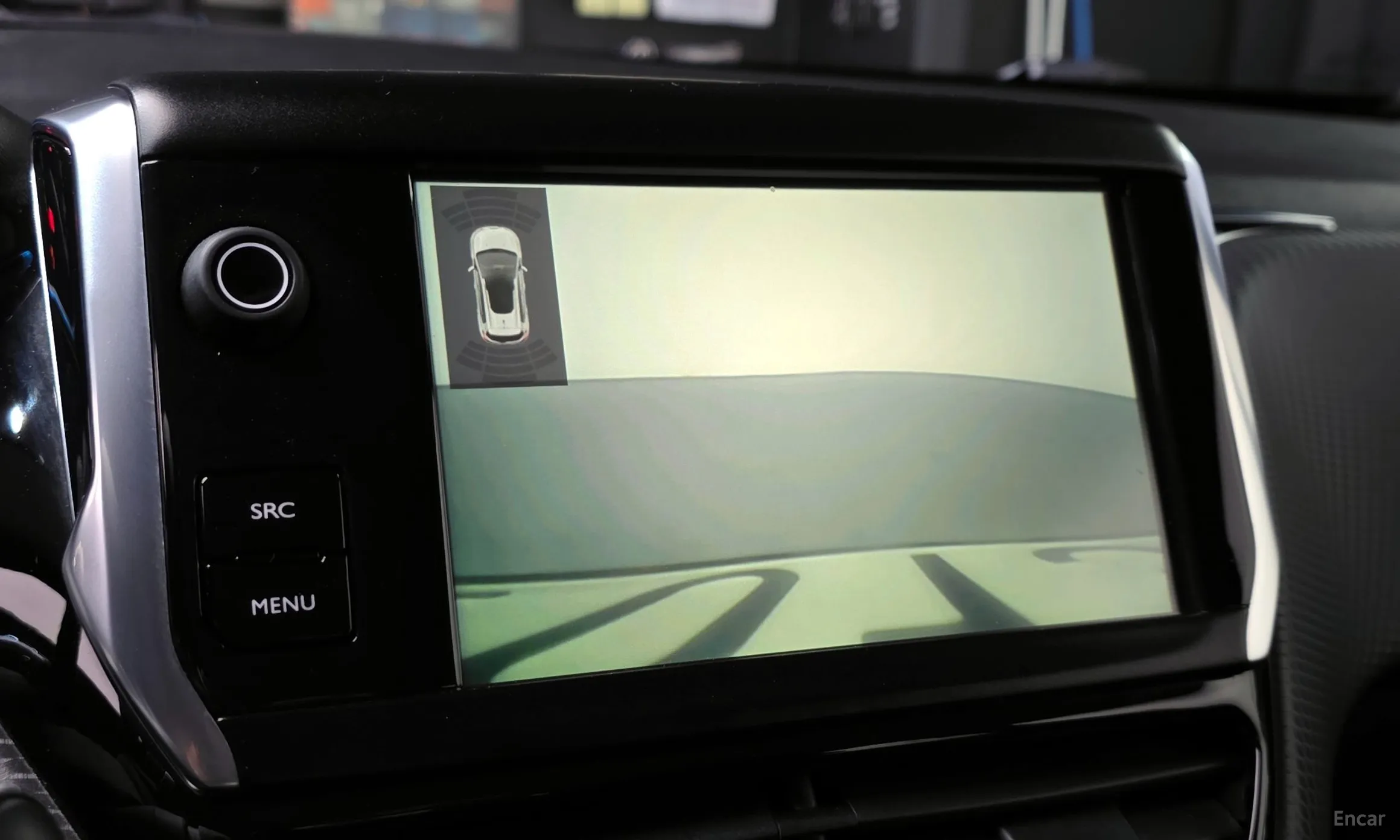 Peugeot 2008. превью 13