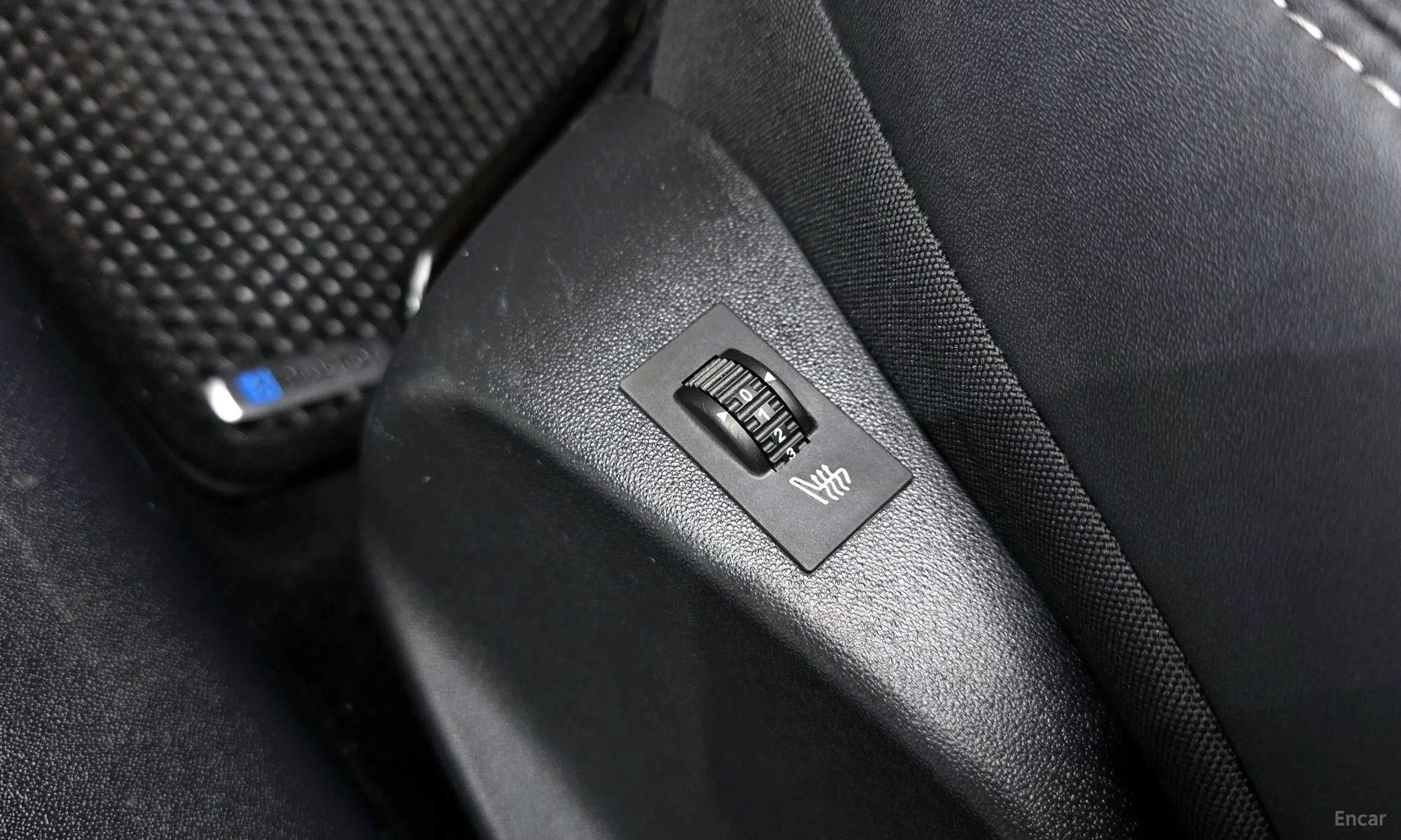 Peugeot 2008. превью 18