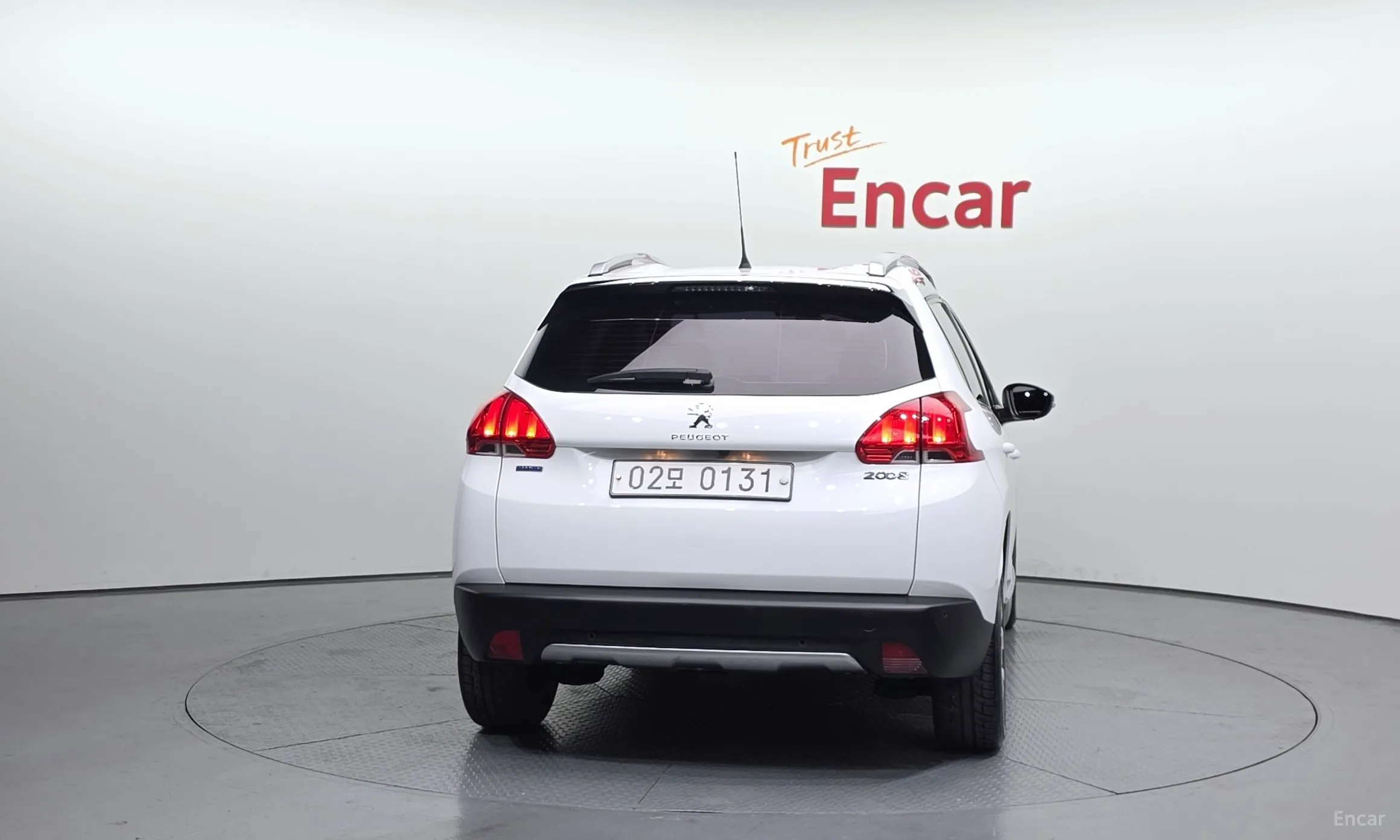 Peugeot 2008. превью 4