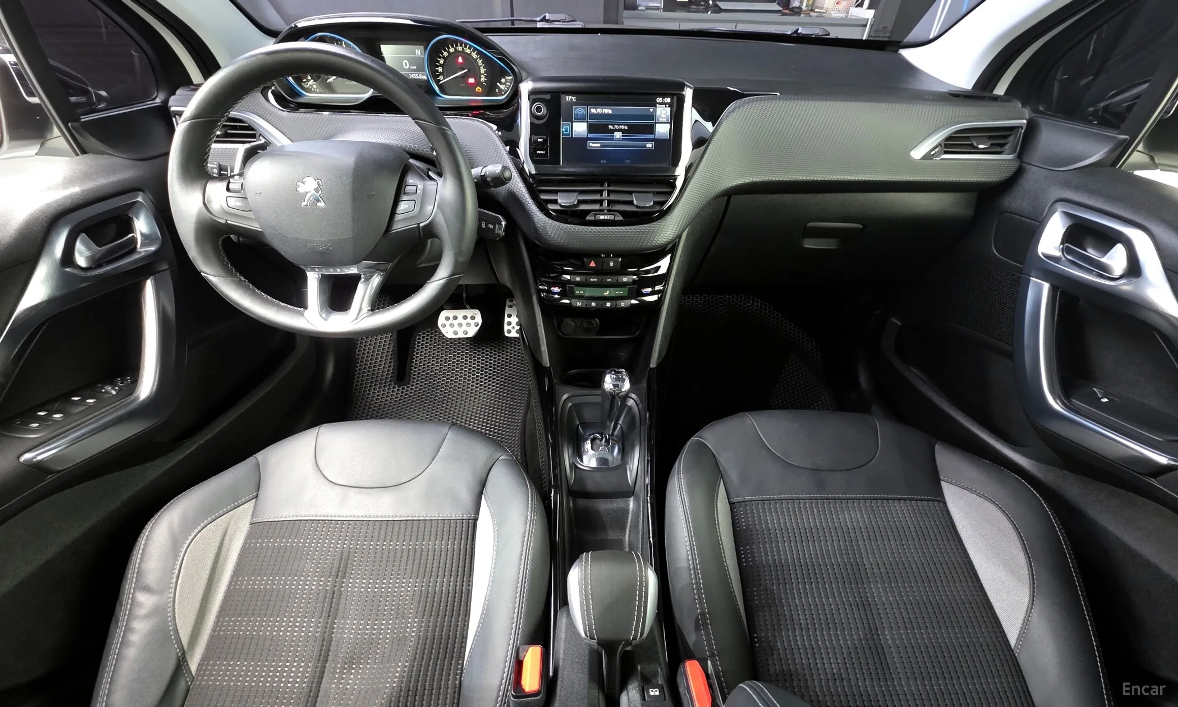 Peugeot 2008. превью 7