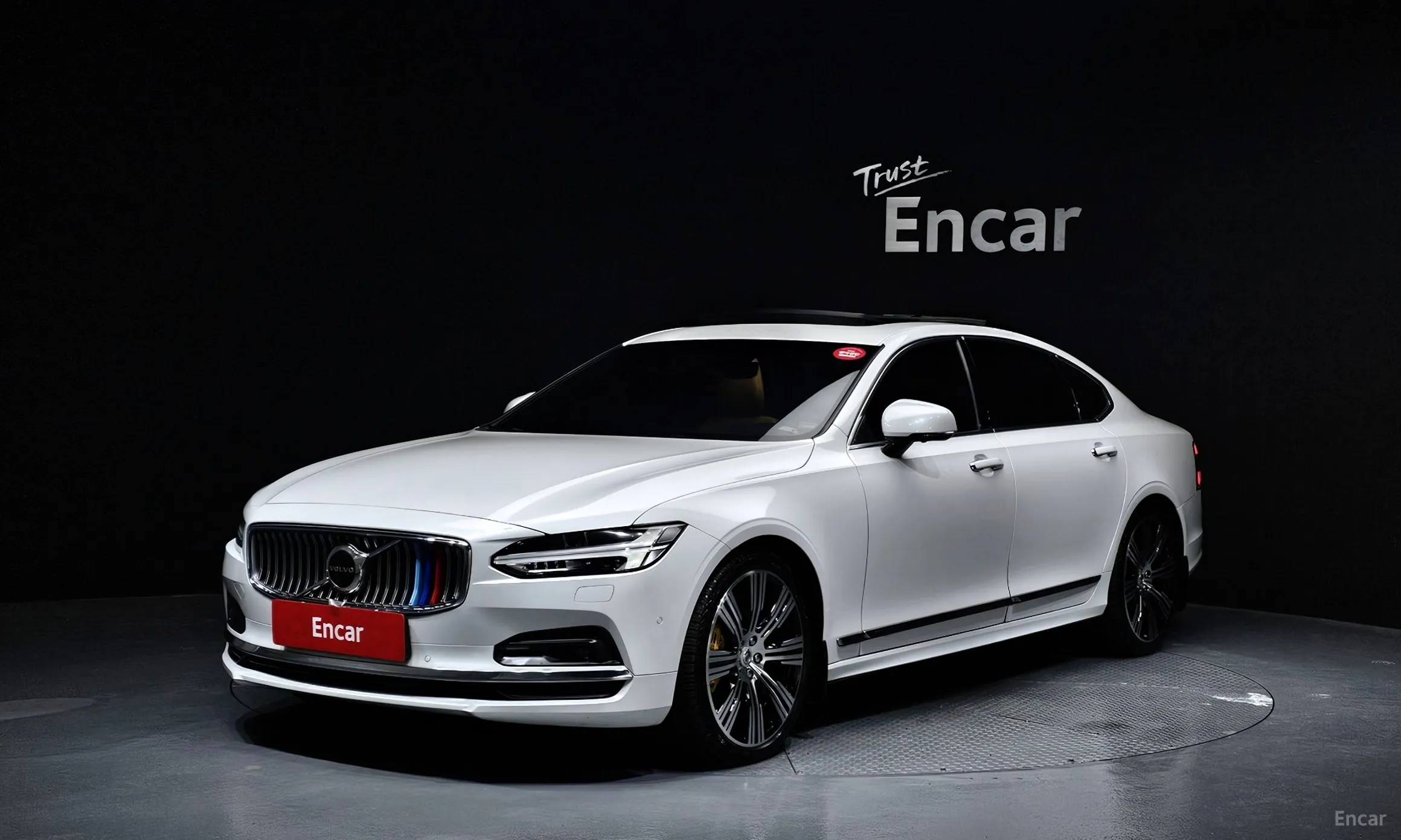 S90